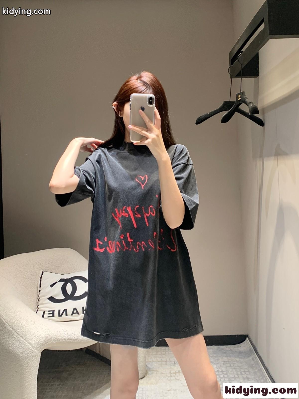 プリント入り オーバーサイズ 半袖Tシャツ バレンシアガ Tシャツ コピー ブラック-3
