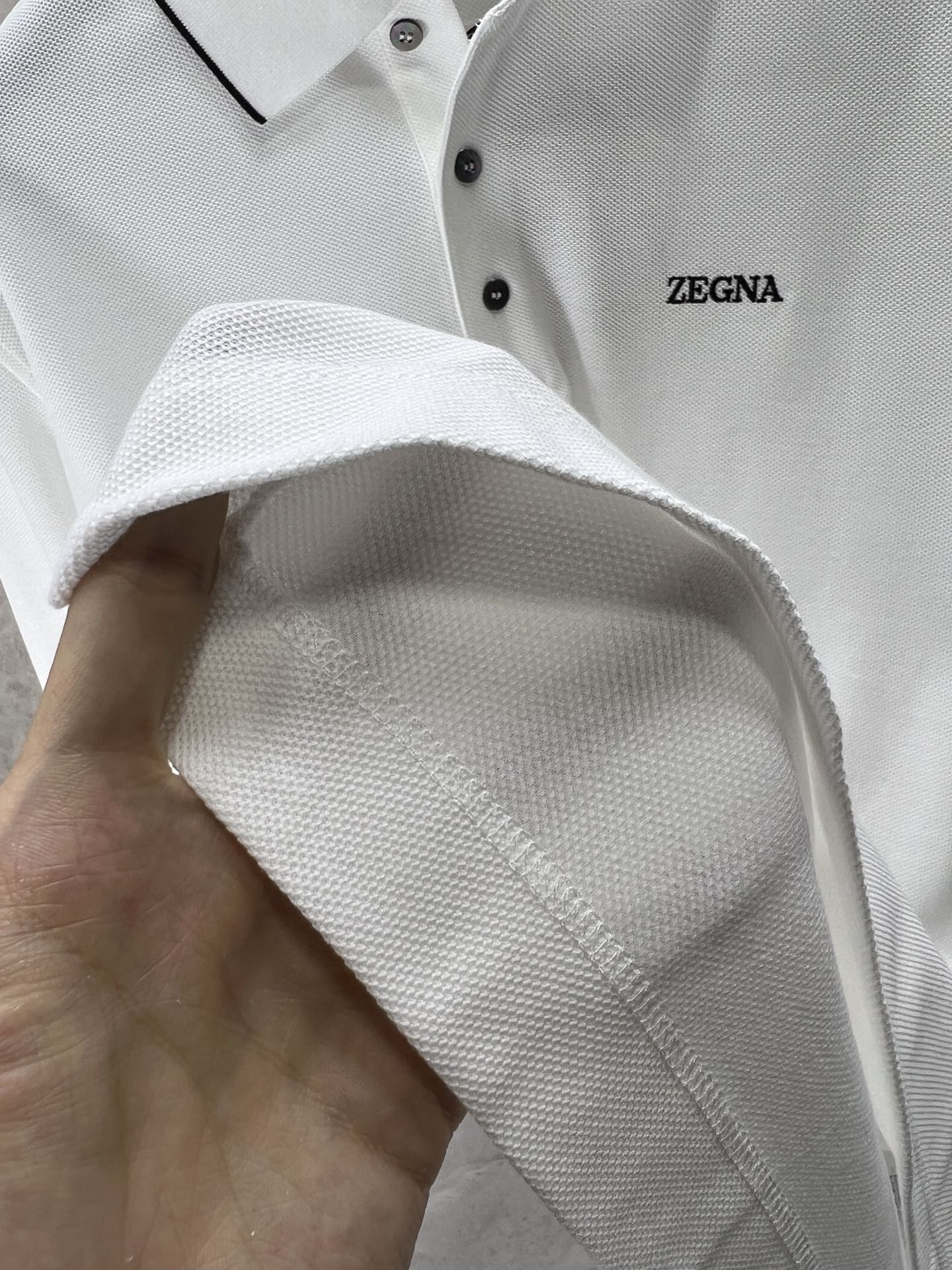 洗練された クラシック ロゴ 刺繍 エルメネジルド・ゼニア Tシャツ コピー 長袖 ポロシャツ ホワイト-4