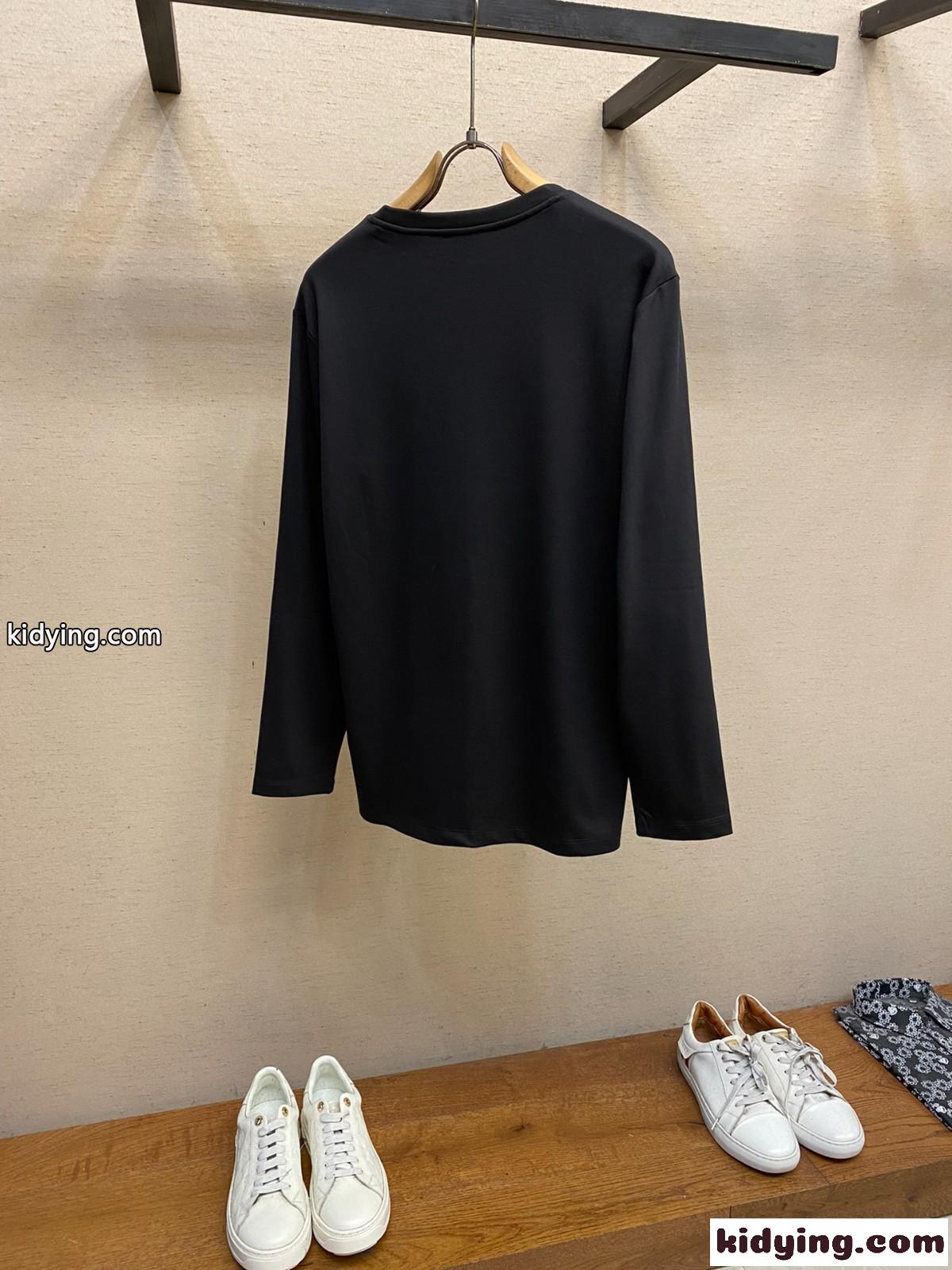 シンプル 合わせやすい アナグラム 長袖Tシャツ ロエベ Tシャツ コピー クルーネック-2
