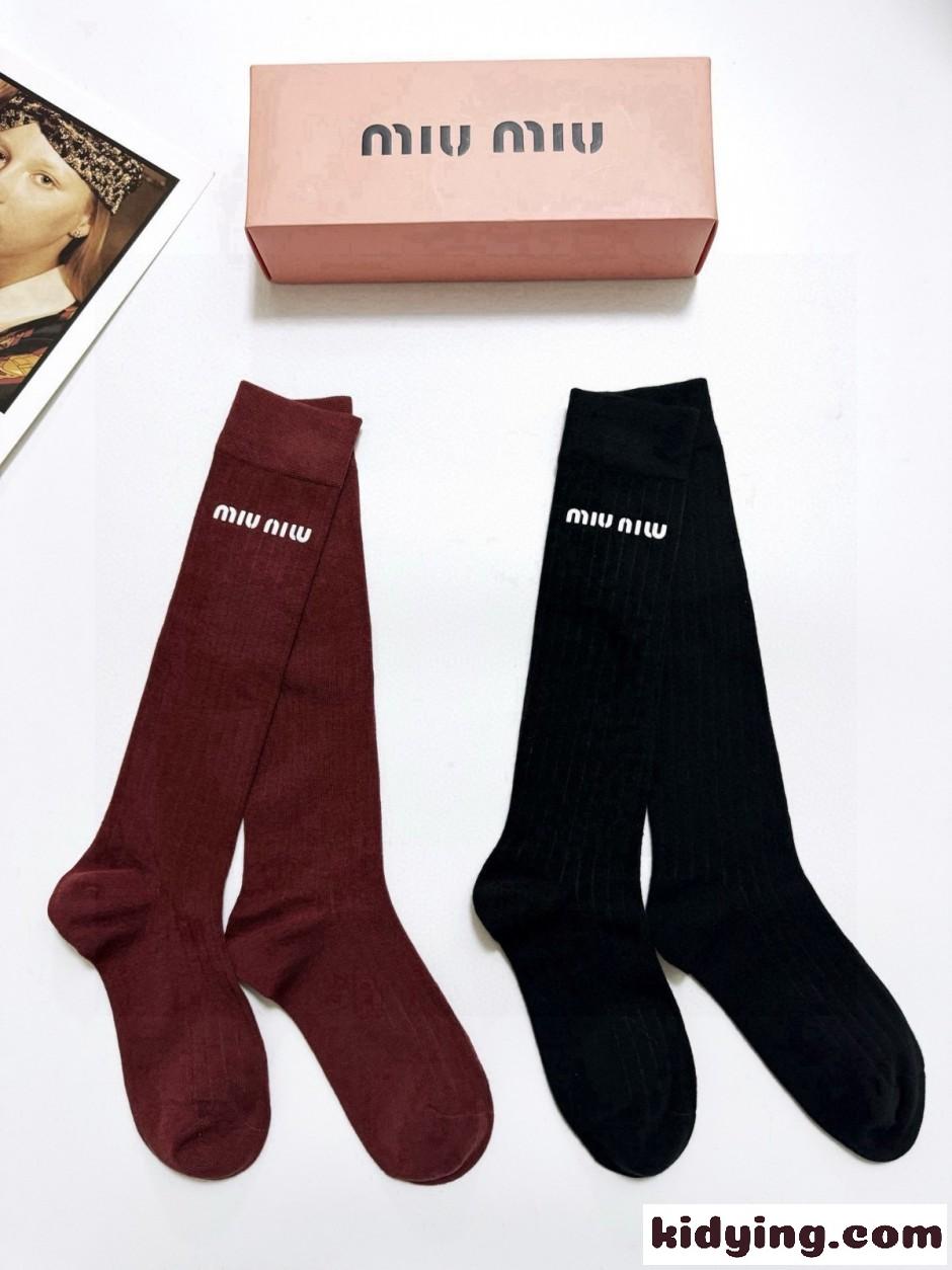 2足セット コットン ロングソックス ミュウミュウ 靴下 偽物 レディース-1