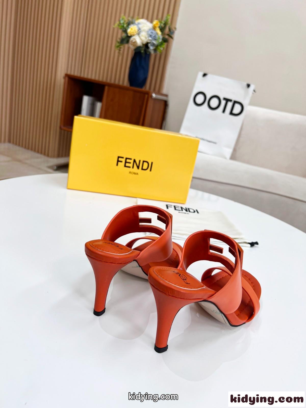 FFバゲット スティレットヒールサンダル フェンディ サンダル スーパーコピー オレンジ-2