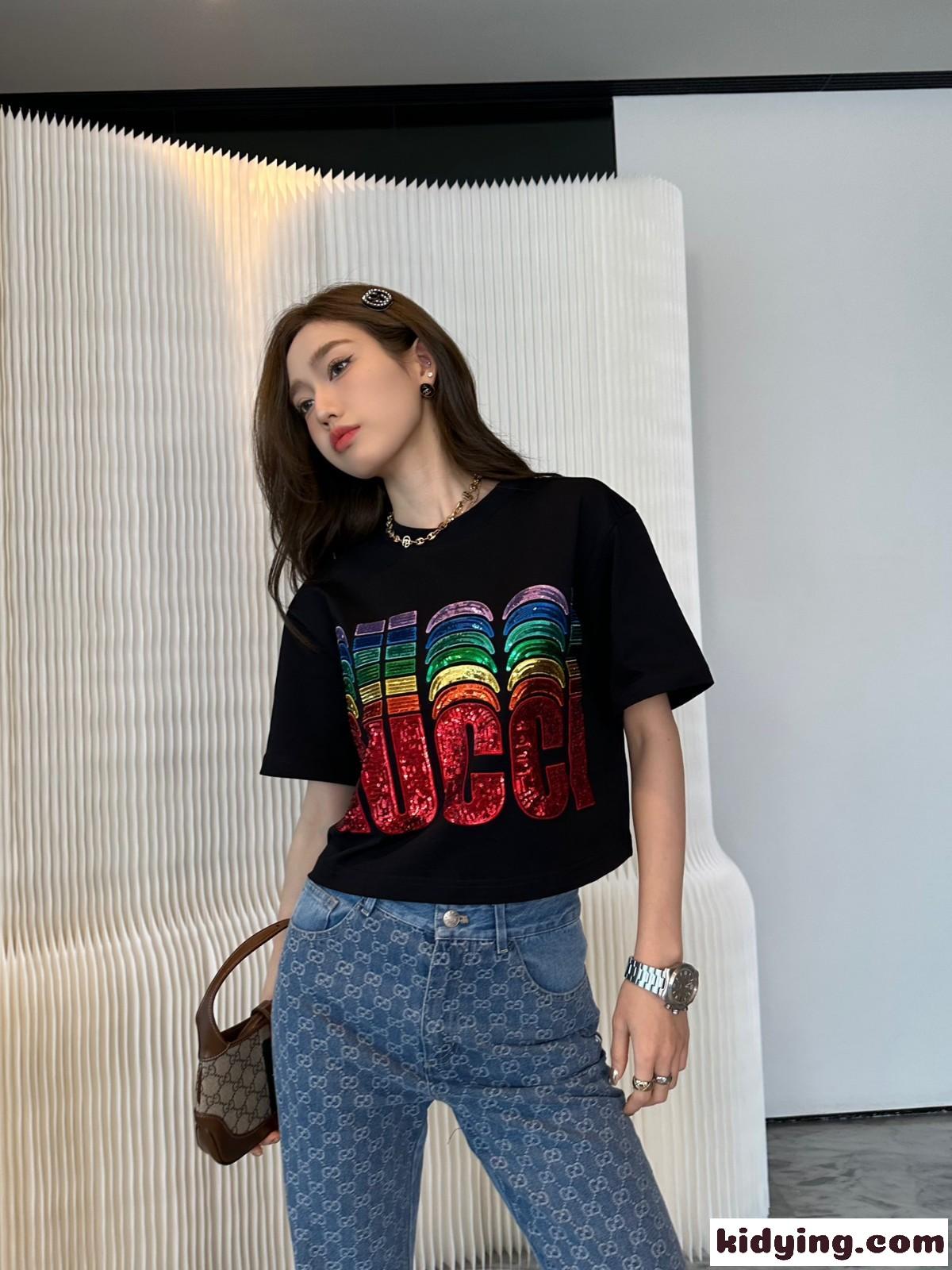 GUCCI エンブロイダリー入り コットン 半袖Tシャツ グッチ Tシャツ コピークロップド丈-0