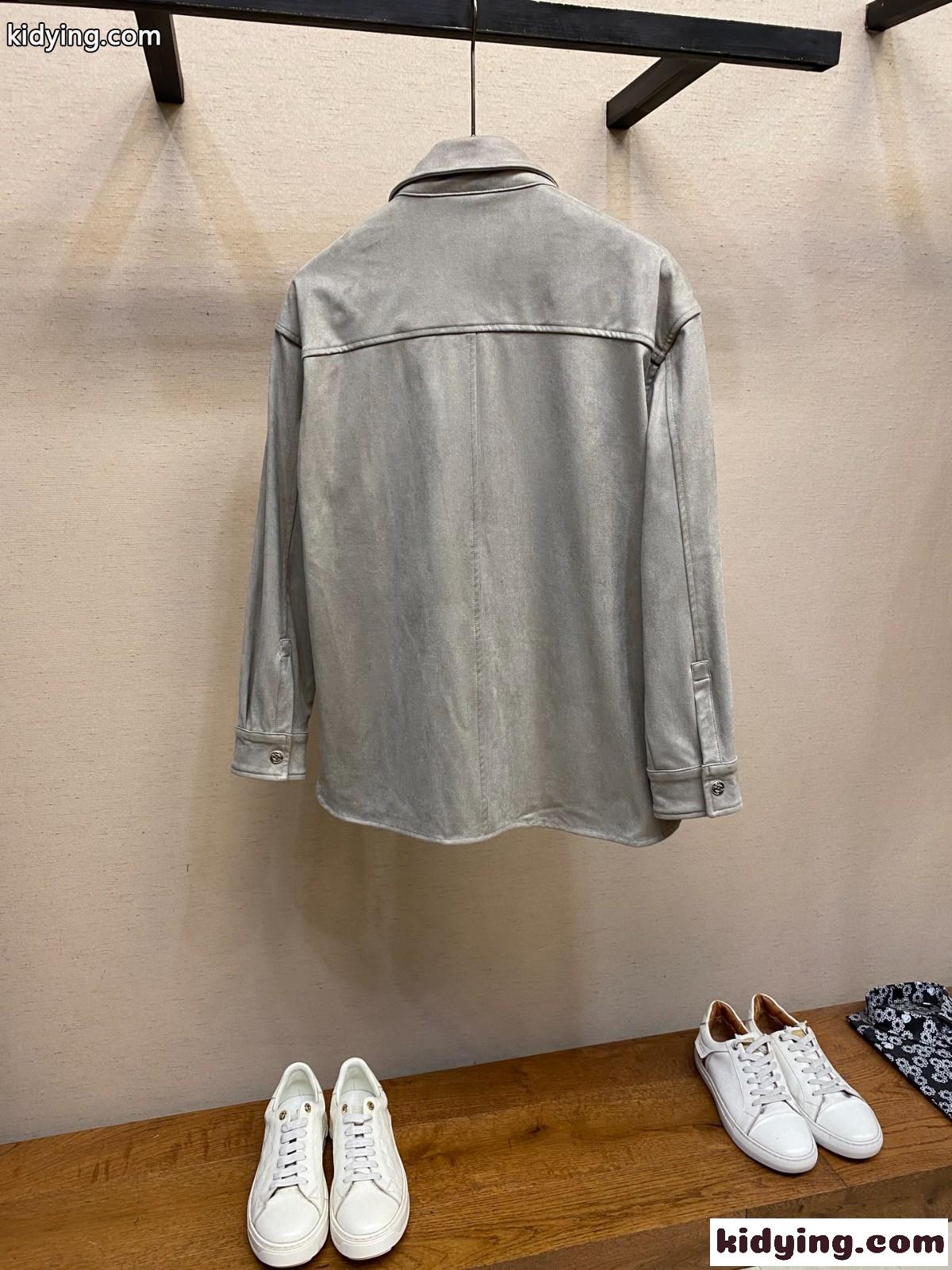 洗練された カジュアル 上品 オーバーシャツ ロエベ シャツ コピー スエード-2