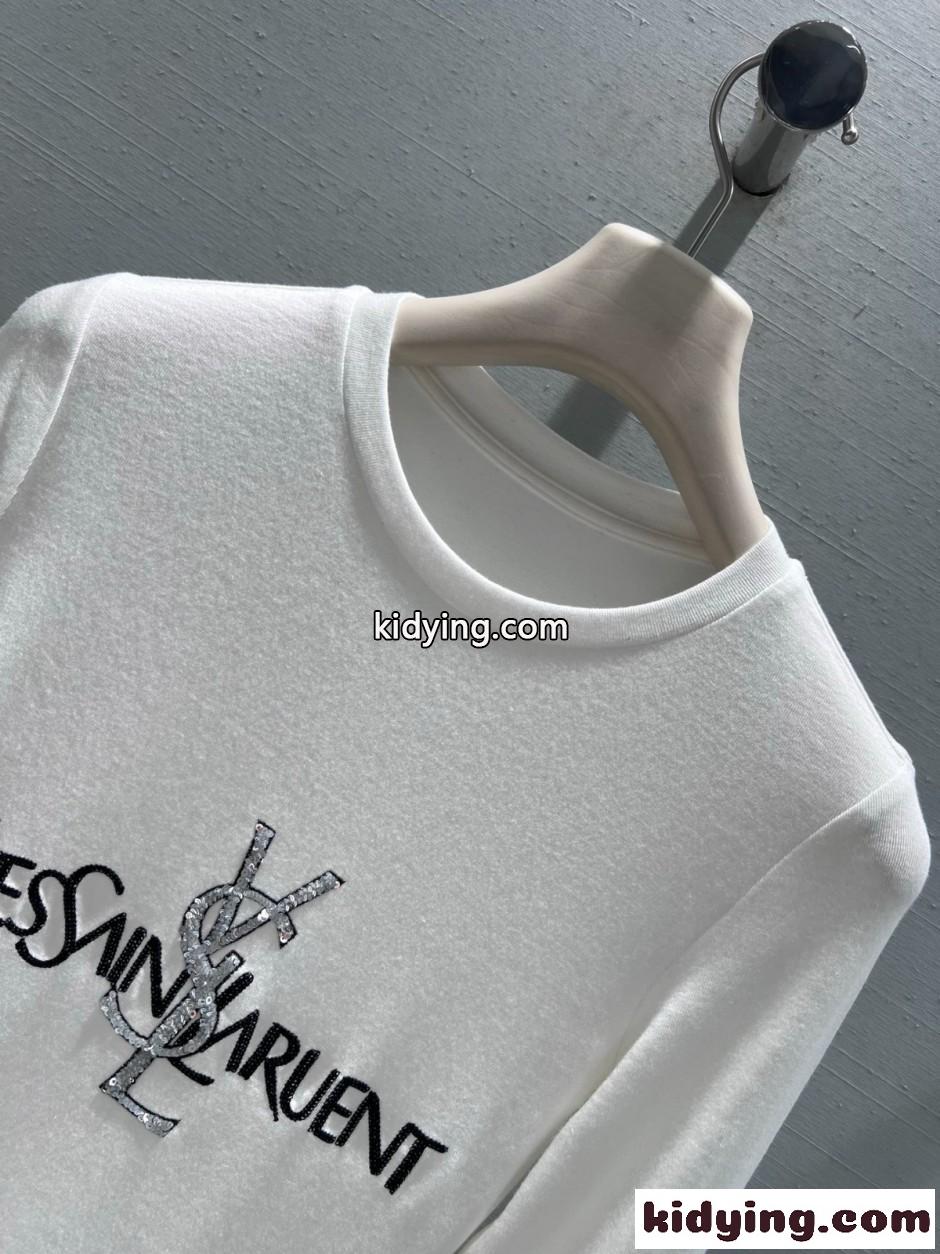 シンプル 合わせやすい ロゴ入り 長袖Tシャツ イヴ・サンローラン Tシャツ 偽物 ホワイト-2