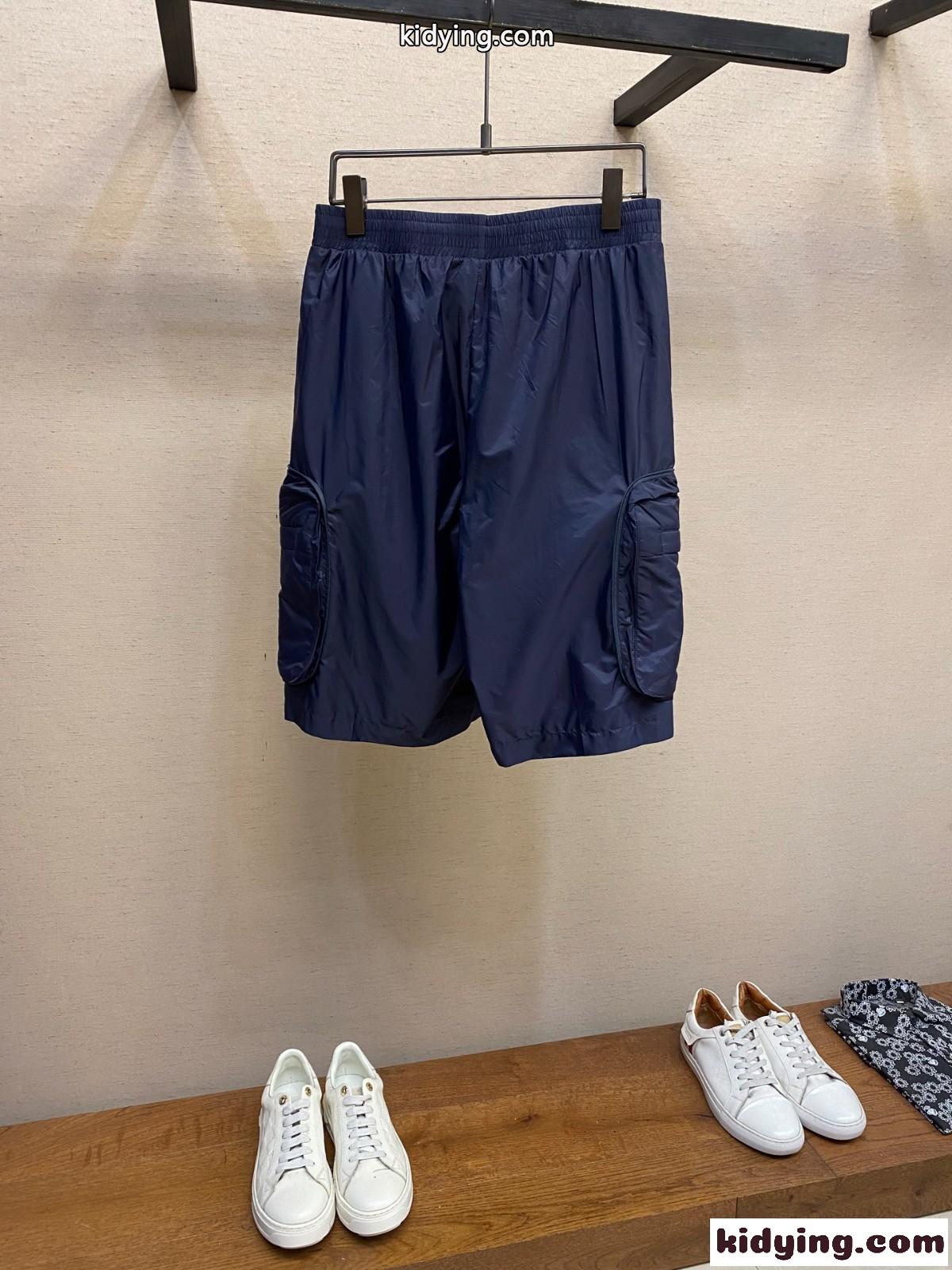 人気 カジュアル ナイロン ショートパンツ モンクレール パンツ コピー ブルー-1