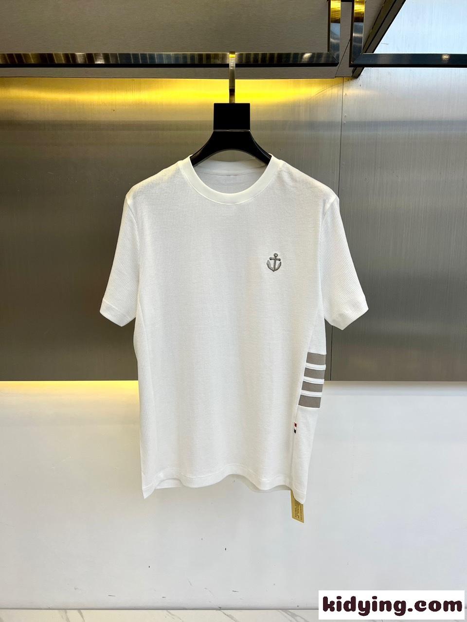 着心地いい 半袖Tシャツ トムブラウン Tシャツ スーパーコピー ホワイト-0