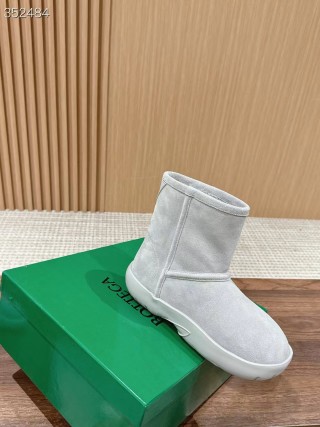 人気 定番 スナップ アンクルブーツ ボッテガ・ヴェネタ ブーツ コピー グレー-0