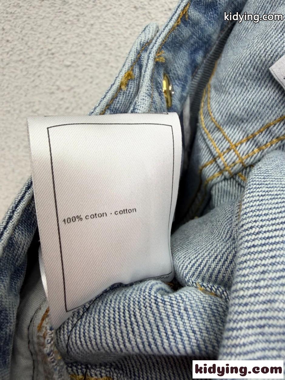 ベーシック CCロゴ シャネル ジーンズ コピー 合わせやすい デニムパンツ-4