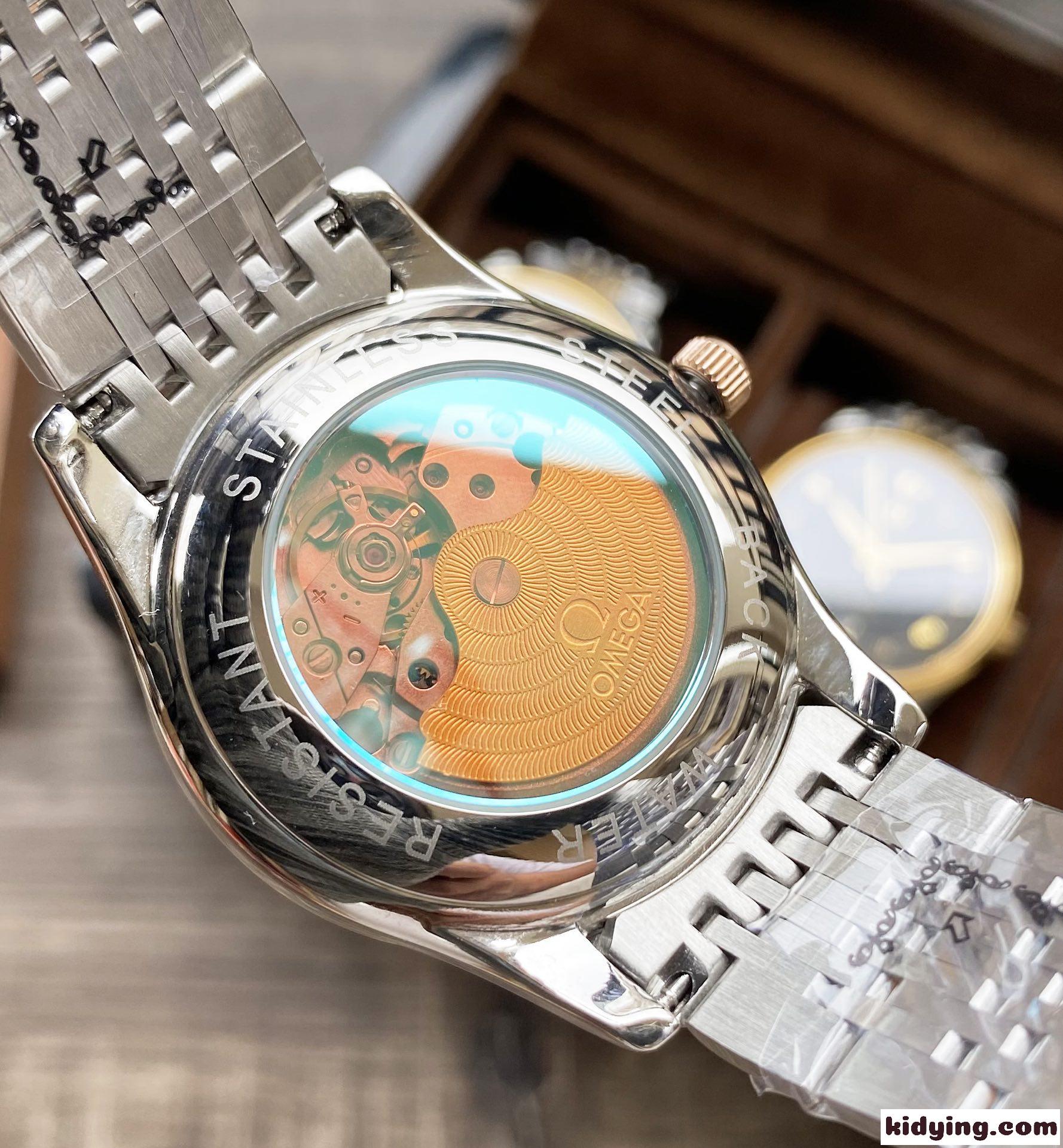 カジュアル ビジネス メンズ 腕時計 40mm オメガ 時計 コピー 人気 サファイアガラス ステンレススチール-0