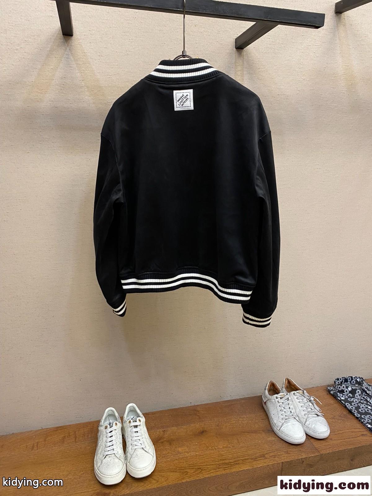おしゃれ カジュアル ボンバーブルゾン ルイヴィトン ジャケット コピー メンズ-1