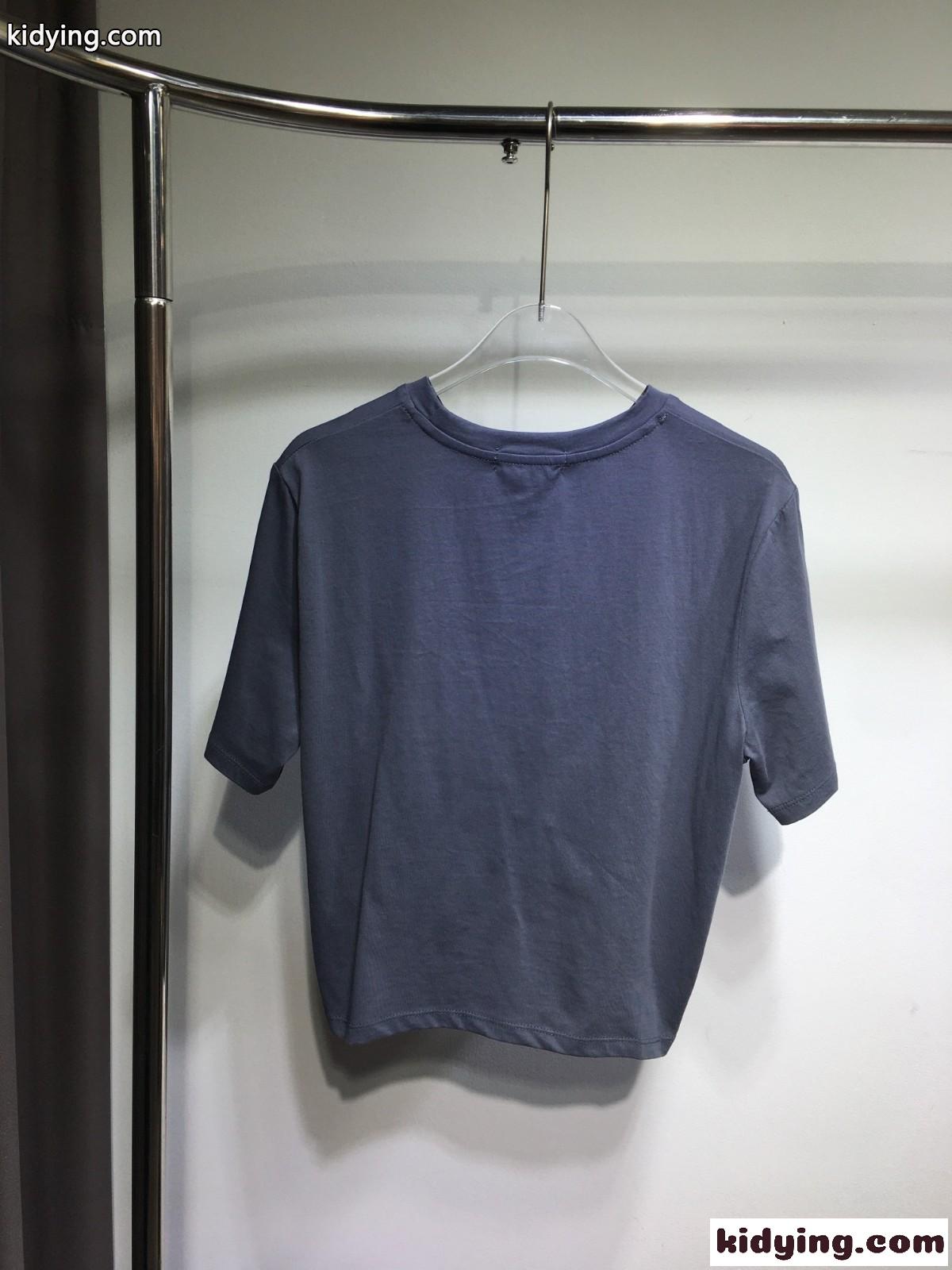 ヴェルサーチェ ミラノ スタンプ クロップ 半袖Tシャツ ヴェルサーチェ Tシャツ コピー ネイビー-3