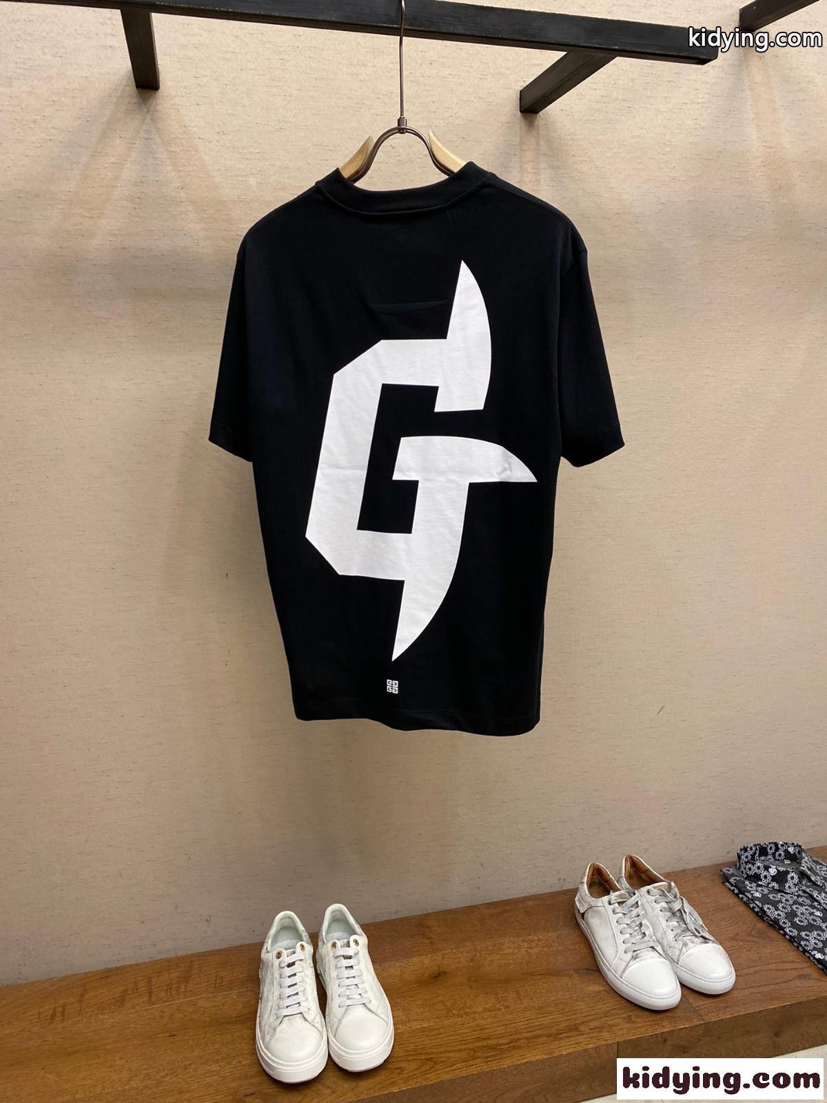 シンプル カジュアル クルーネック ジバンシィ Tシャツ コピー 半袖 トップス-0