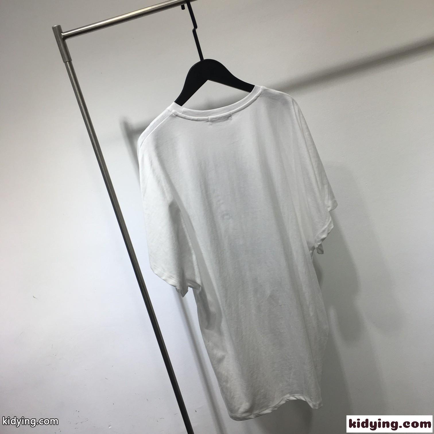 人気 体型カバー オーバーサイズ プリント レディース 春夏 新作 ヴェルサーチェ 半袖Tシャツ コピー トップス ホワイト ブラック-0