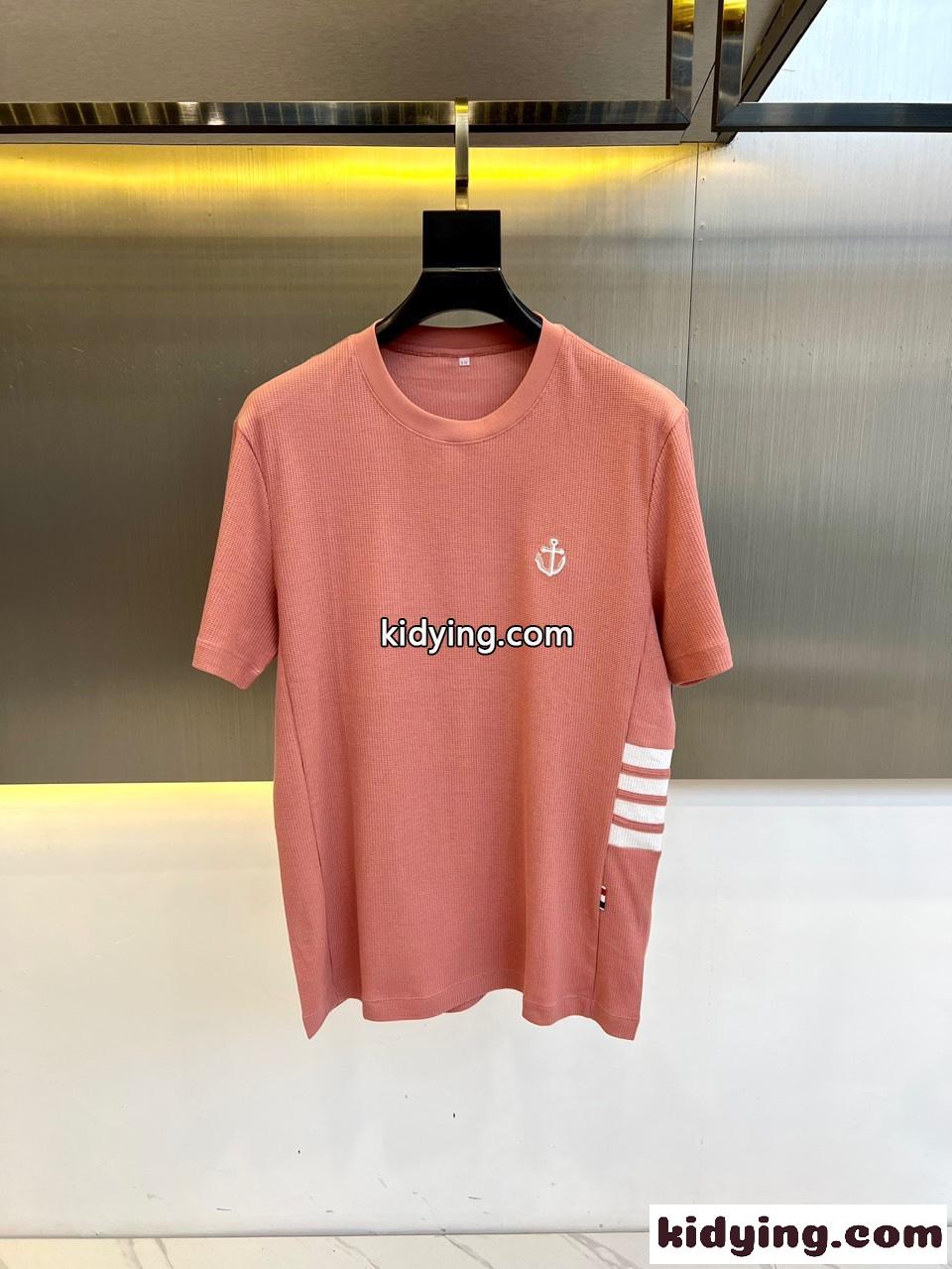 着心地いい 半袖Tシャツ トムブラウン Tシャツ スーパーコピー ピンク-0