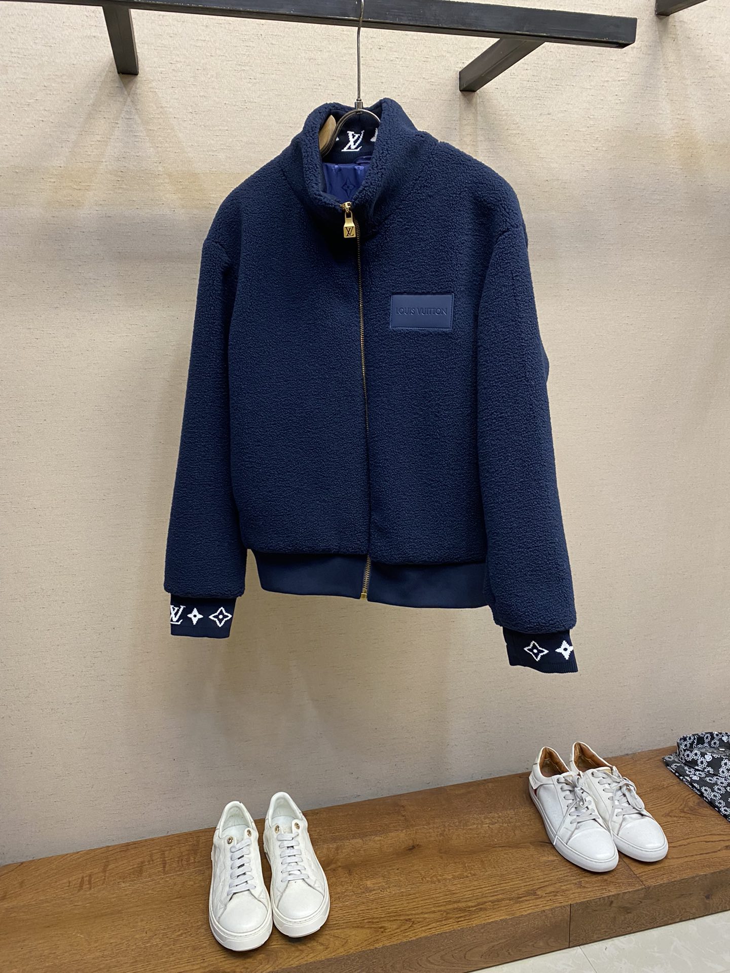 ルイヴィトン ジャケット コピー メンズ レザーパッチフリースブルゾン-0