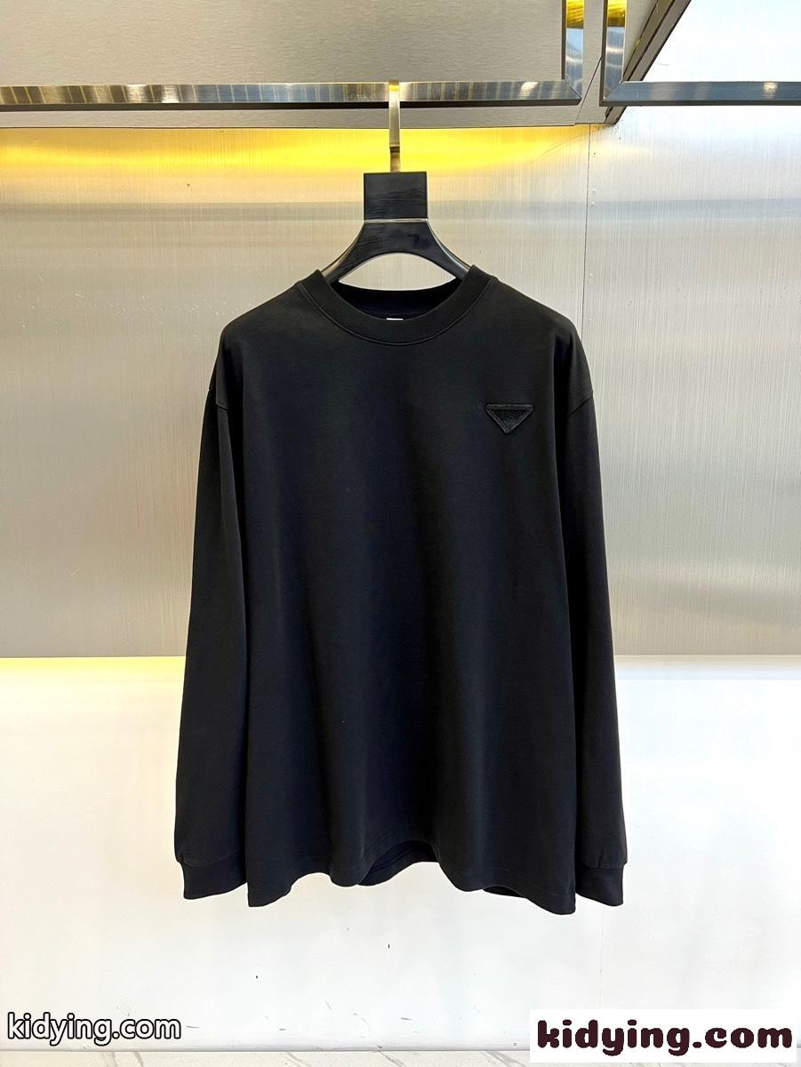 カジュアル リラックス コットン 長袖Tシャツ プラダ Tシャツ コピー ブラック-1