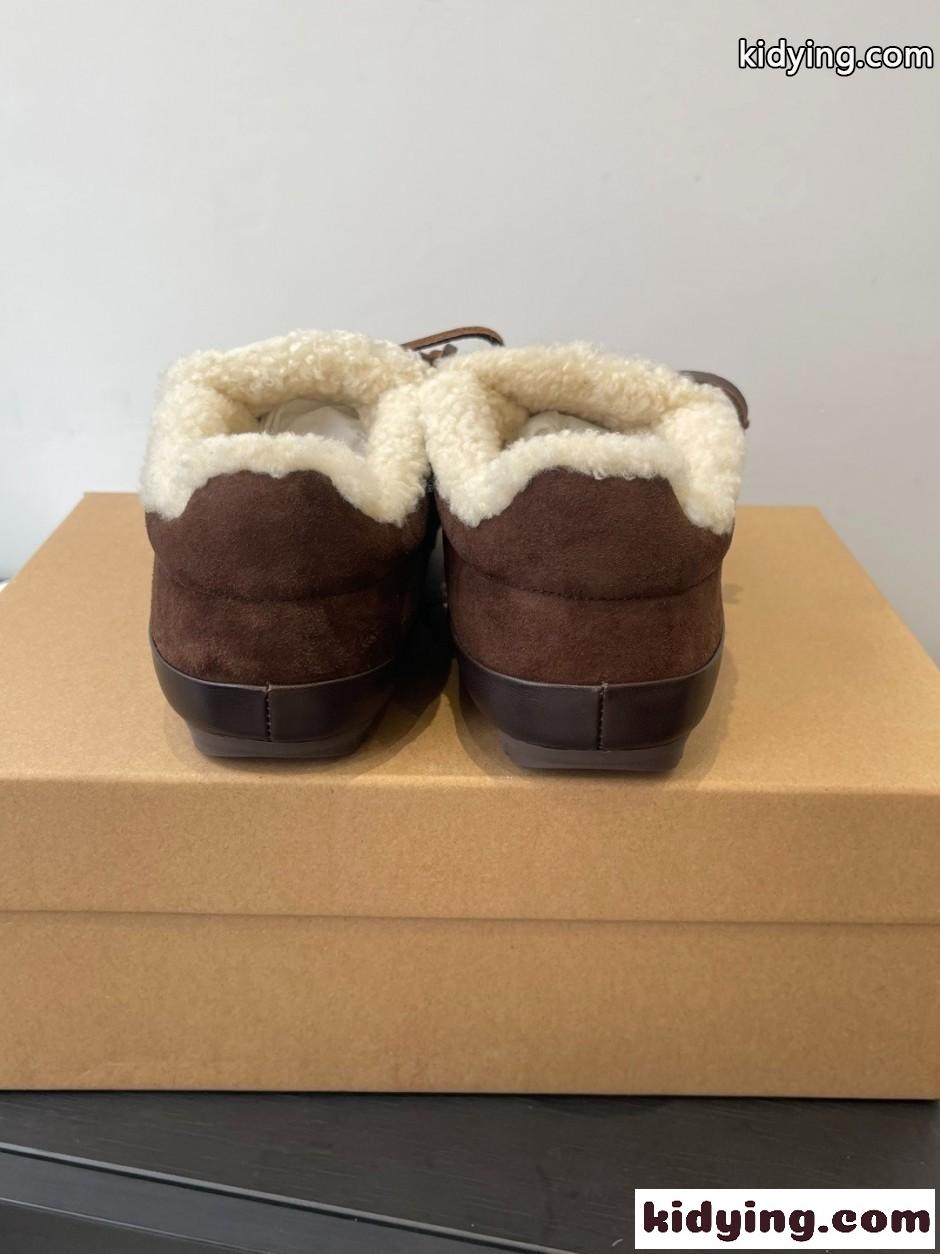 UGG アグ スーパーコピー 大人気 ムートンモカシン スリッポン ダークブラウン-0