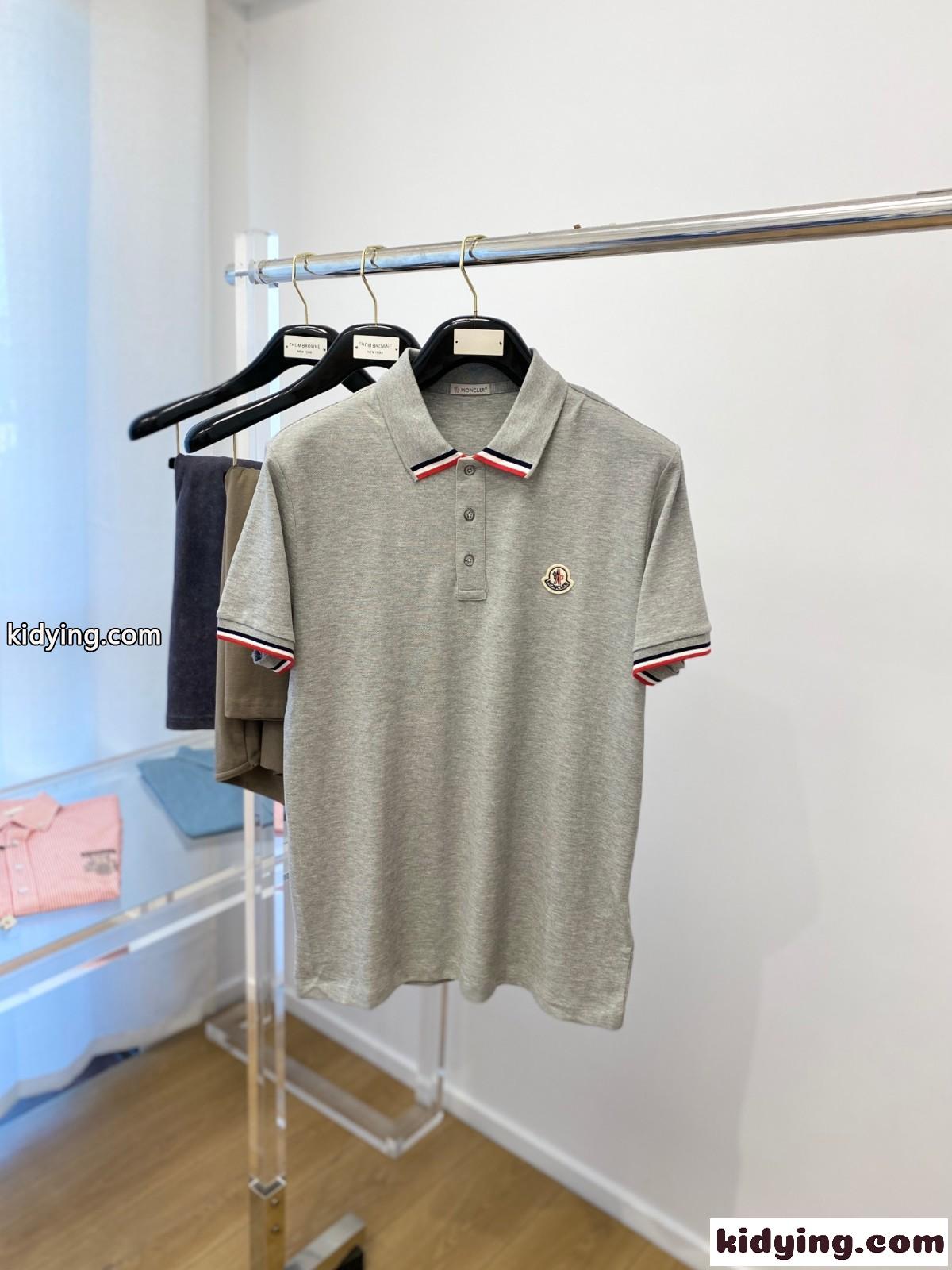モンクレール Tシャツ コピー おしゃれ ロゴ入り 半袖 メンズ ポロシャツ グレー-0