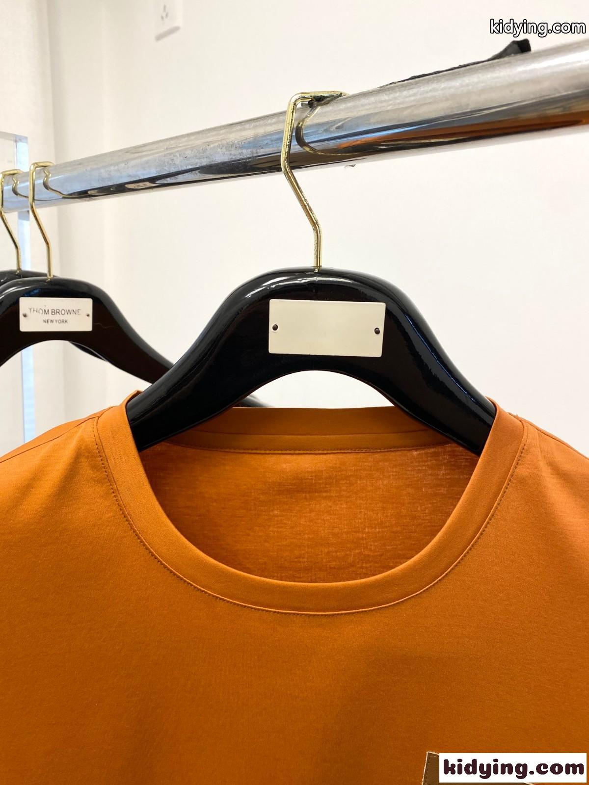 24SS レザーポケット付き 半袖Tシャツ エルメス Tシャツ コピー オレンジ-1