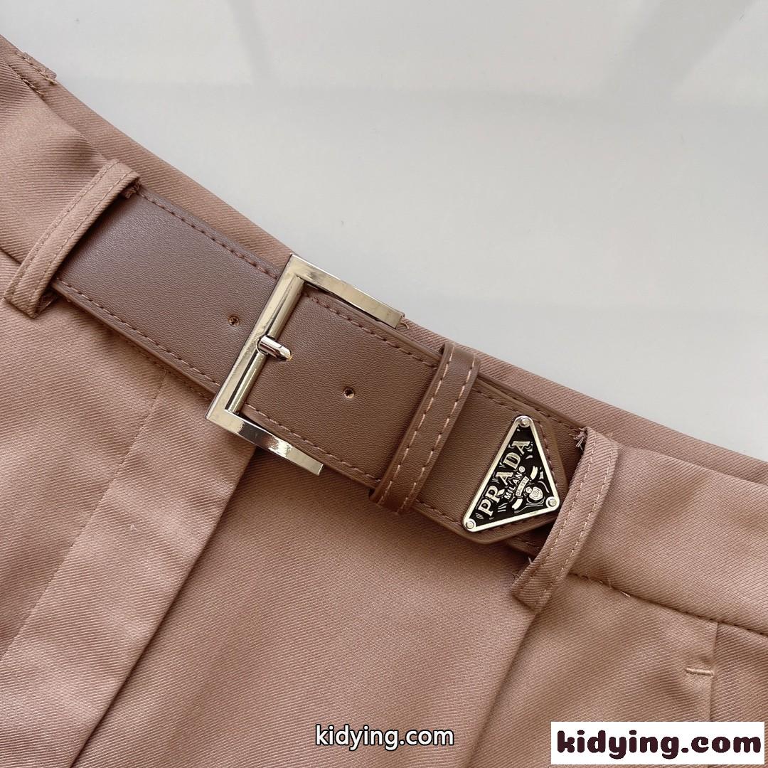 上品 高級感 ロゴ プラダ パンツ コピー レディース 人気 ハイウエスト ショートパンツ-2