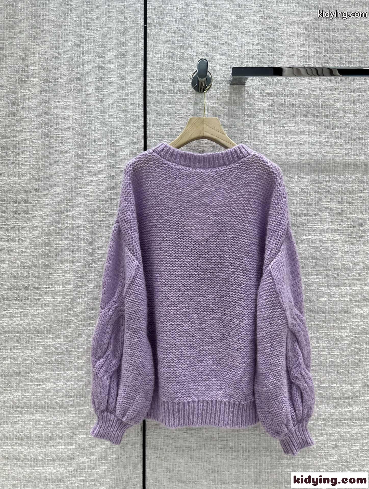 ふわふわ 可愛い アナグラム モヘア混 クルーネック ロエベ セーター コピー レディース-4