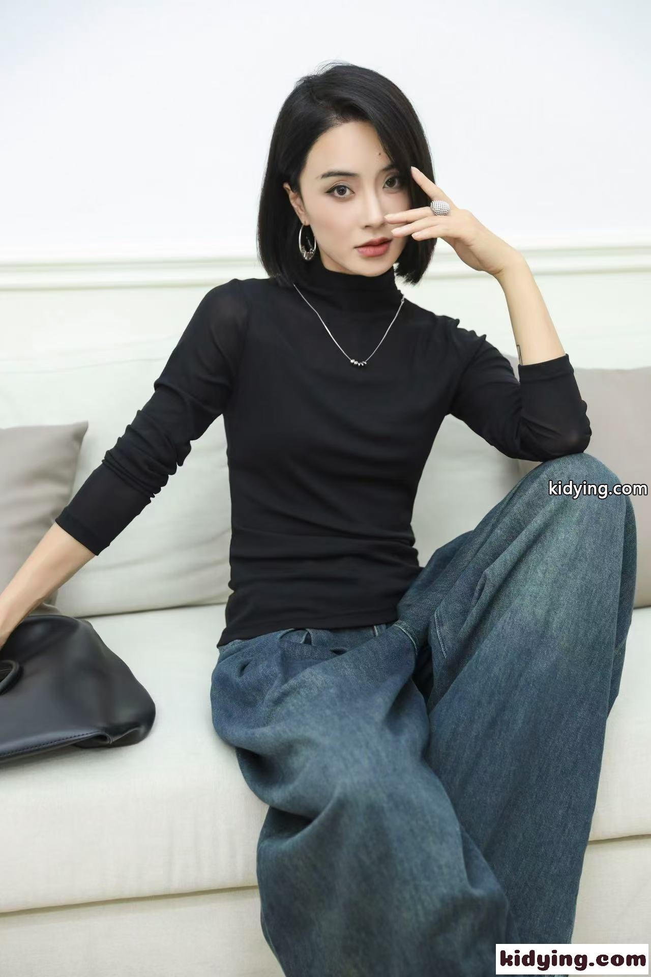 超激得価格 ロエベtシャツ サイズ感偽物 トップス ティーシャツ 純綿 ハイネック 実用 柔らかい 多色可選-0