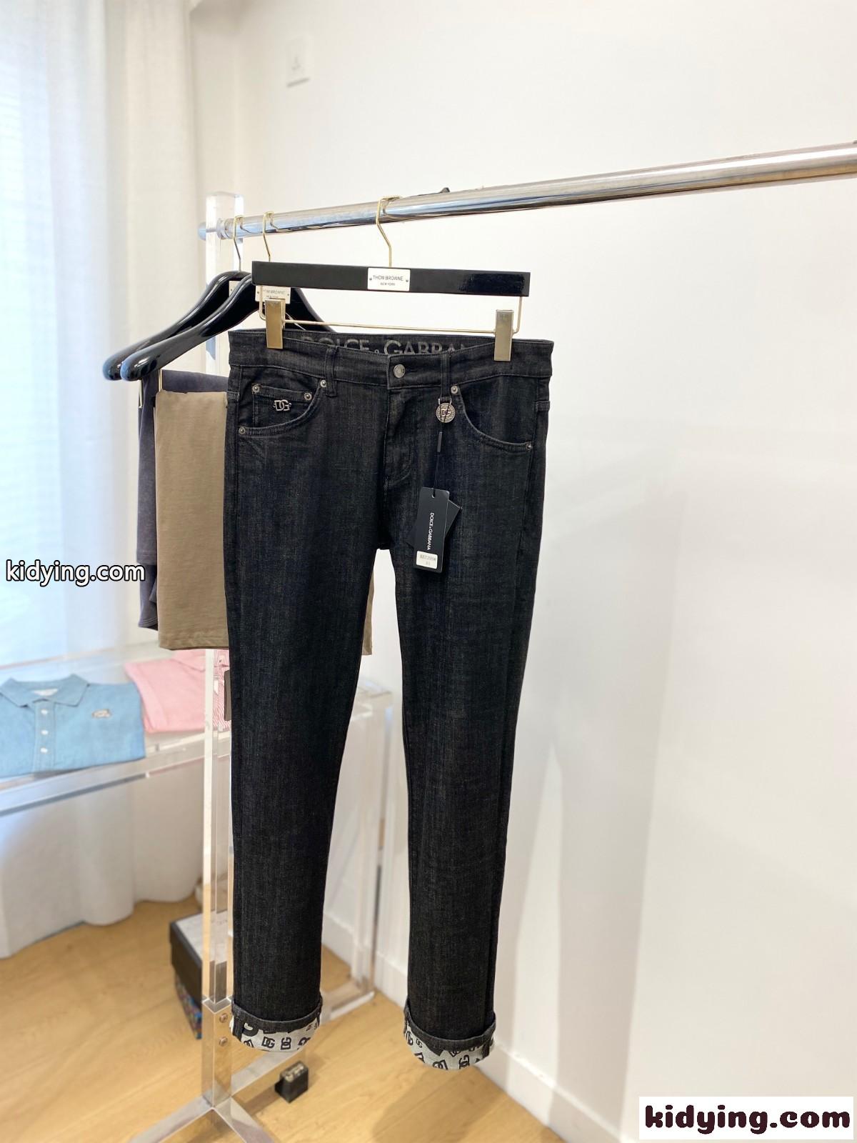 ドルチェ&ガッバーナ ジーンズ 偽物 ストレッチ 合わせやすい メンズ デニムパンツ-0