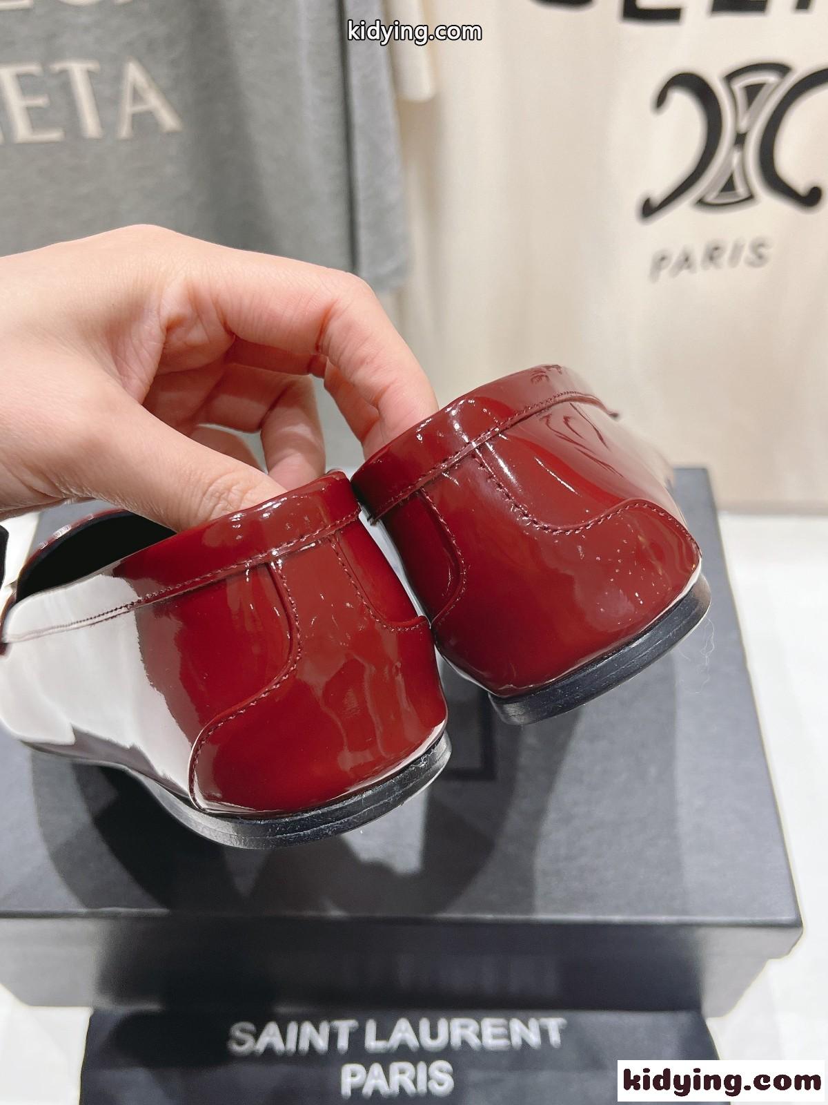 エレガント パテントレザー YSL イヴ・サンローラン ポピー バレリーナ スーパーコピー レッド-3
