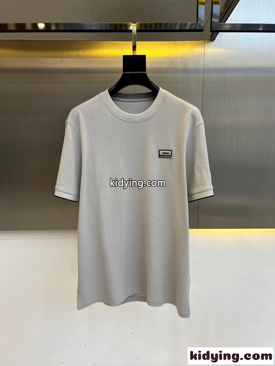 着心地いい エルメネジルド・ゼニア 半袖Tシャツ コピー クルーネック グレー-0