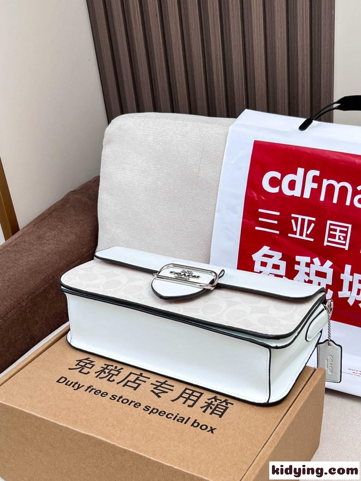 人気 上品 定番 ショルダーバッグ コーチ バッグ スーパーコピー ホワイト-2