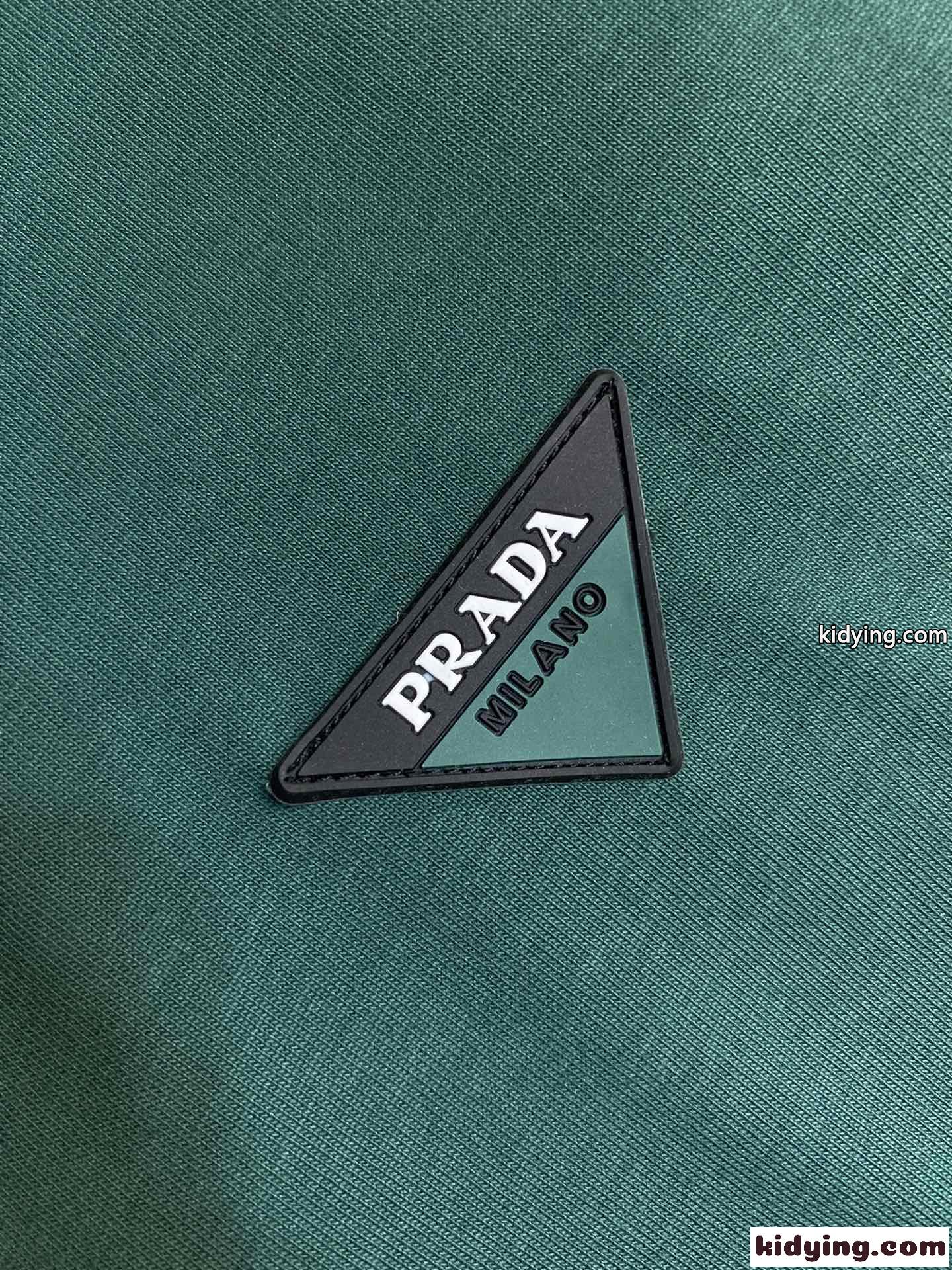 シンプル カジュアル コットン 半袖Tシャツ プラダ Tシャツ 偽物 グリーン-3