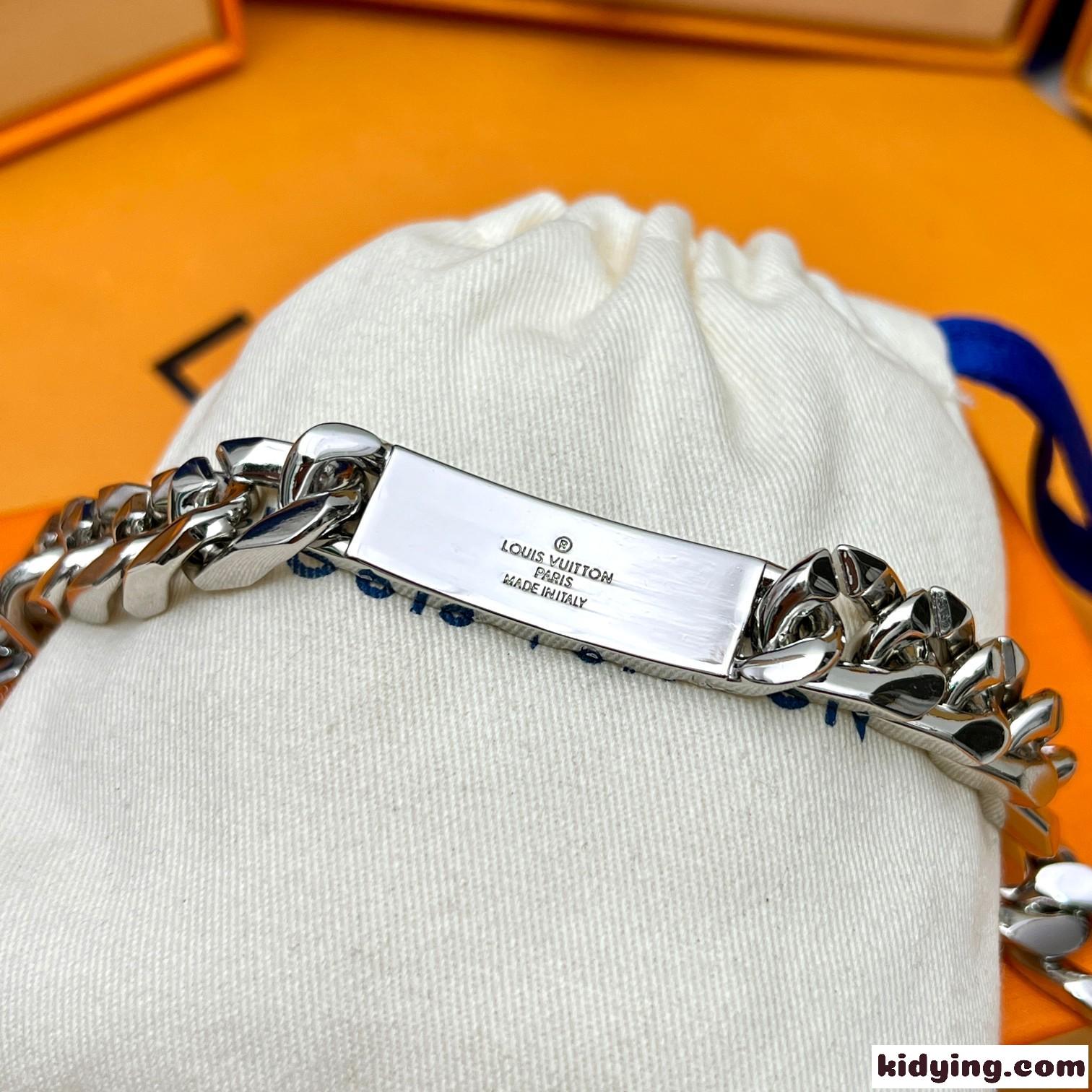 M00856 チェーンブレスレット モノグラム ルイ・ヴィトン ブレスレット コピー メンズ-1