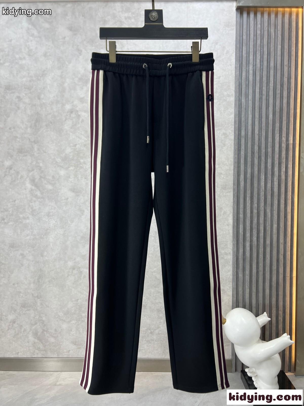 定番 カジュアル メンズ モンクレール パンツ コピー スウェットパンツ ブラック-0