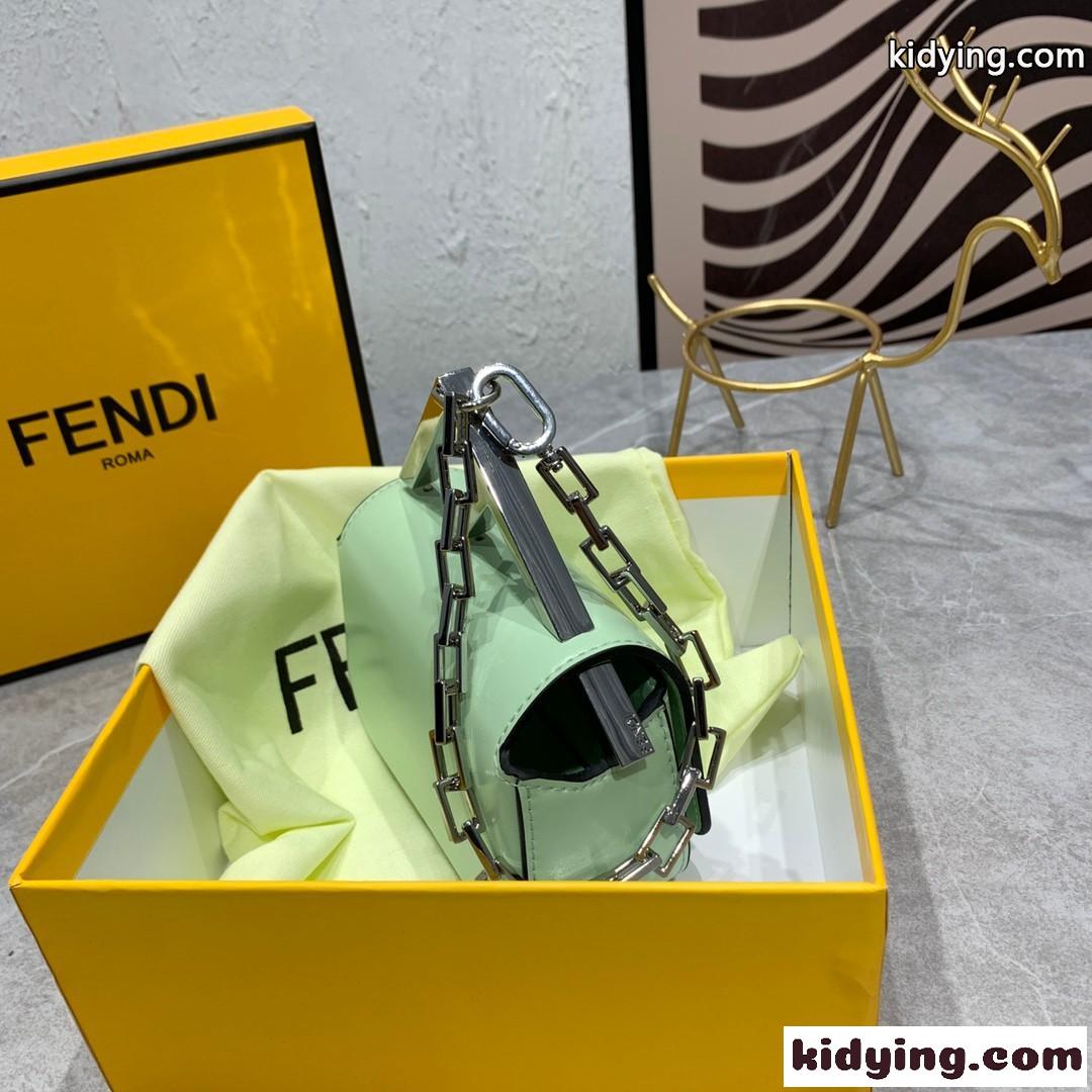 新作 ナノ バッグF フェンディ バッグ 人気 コピー レディース ミニバッグ グリーン-1