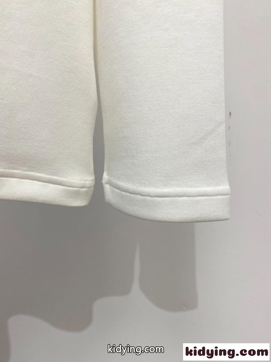 シンプル 合わせやすい クルーネック 長袖Tシャツ モンクレール Tシャツ 偽物 ホワイト-2