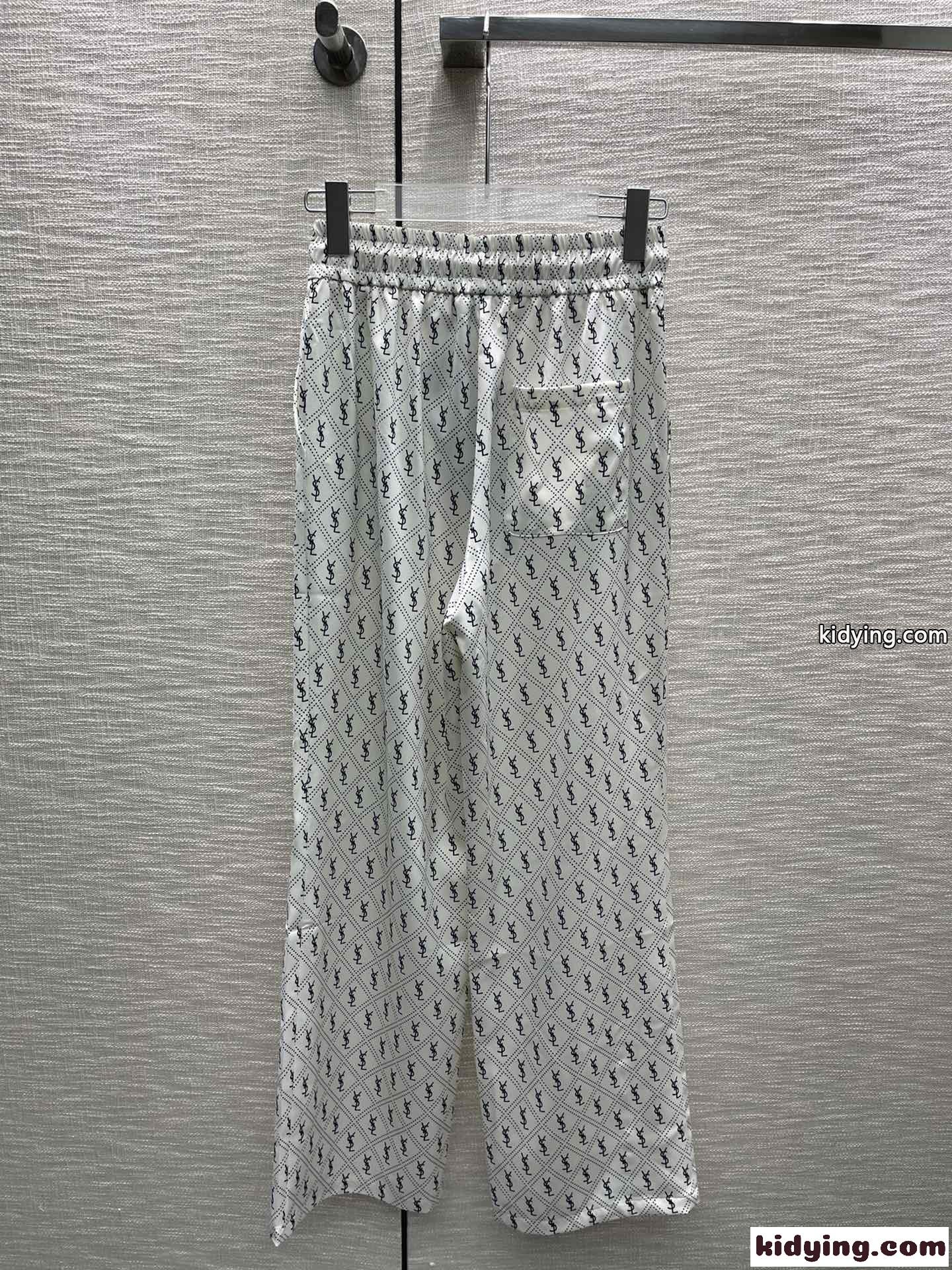 上品 高級感 人気 カジュアル おしゃれ イヴ・サンローラン ズボン コピー レディース 春夏 パンツ-3