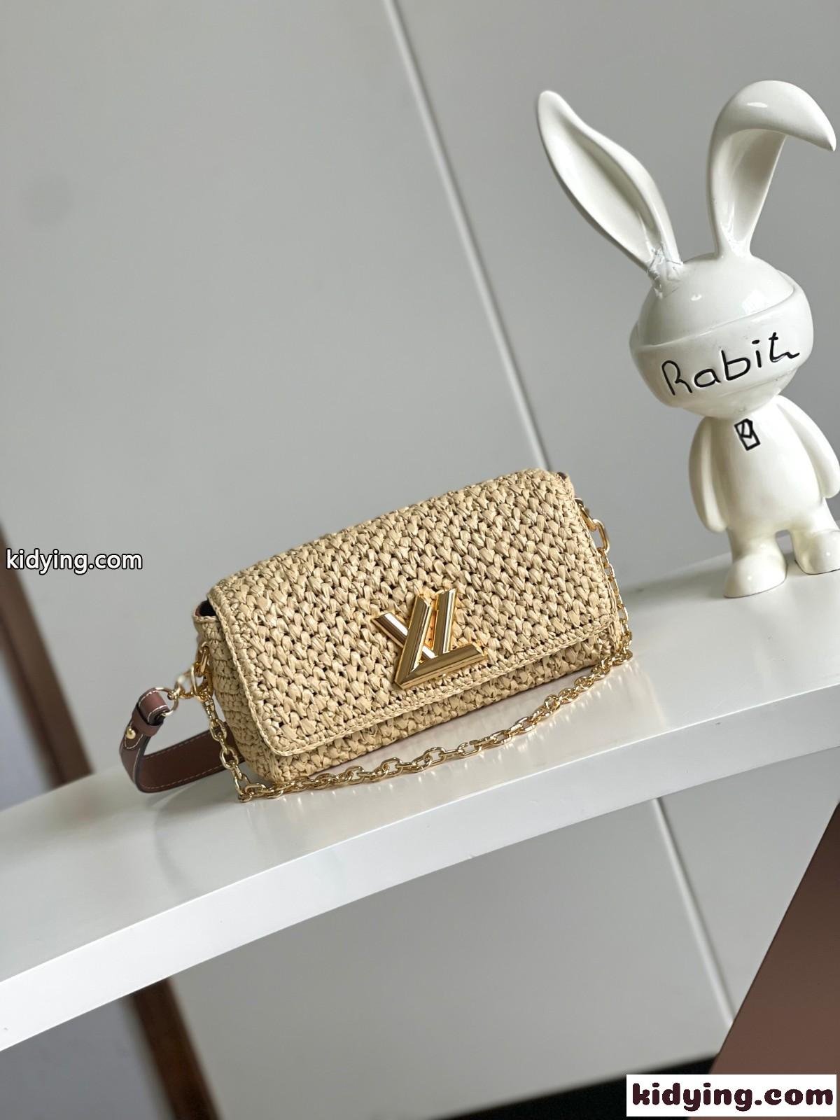 LV ツイスト ウエストバッグ ルイヴィトン スーパーコピー M25030-0