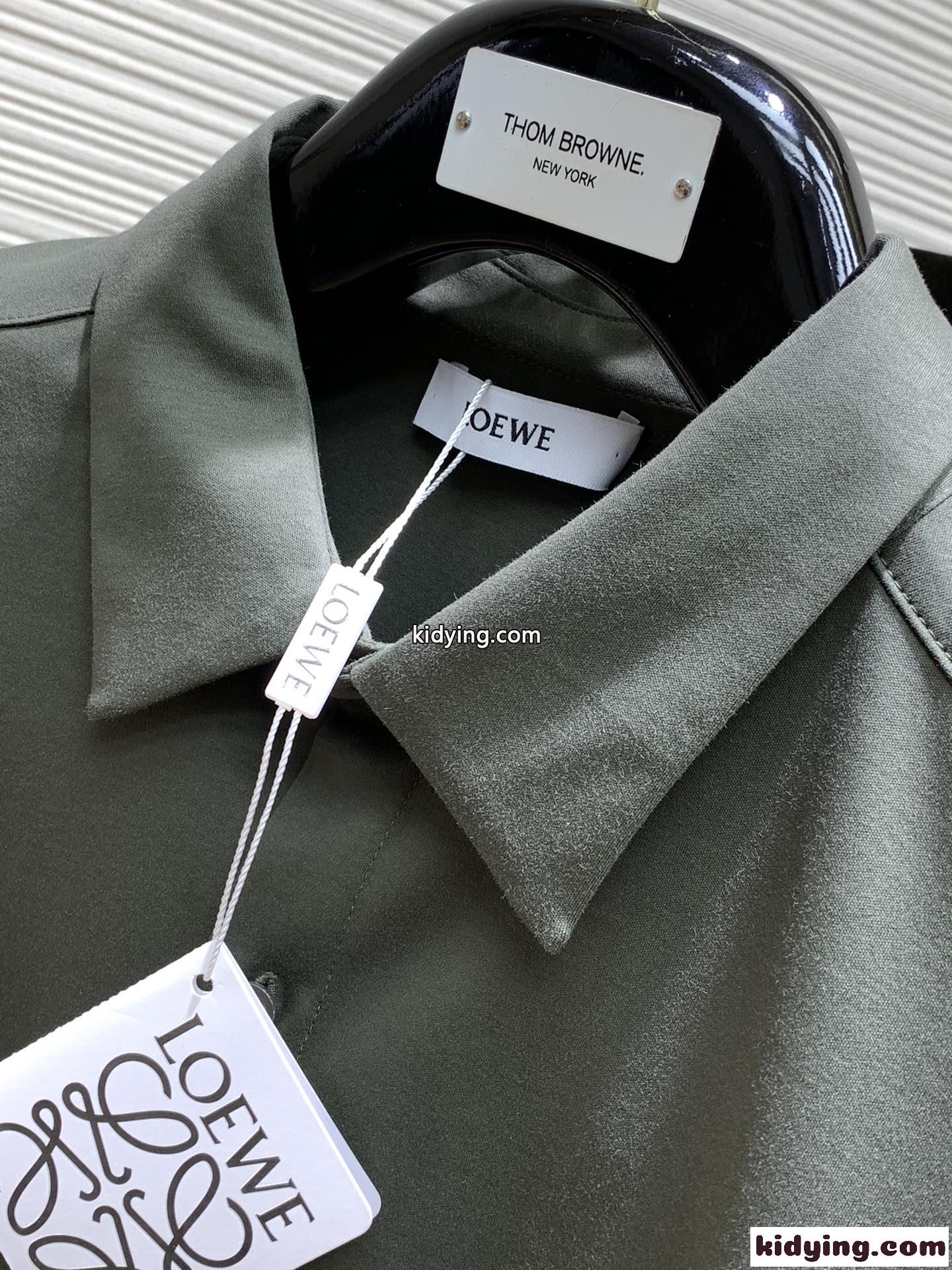洗練された 上品 アナグラム メンズシャツ ロエベ シャツ コピー グリーン-1