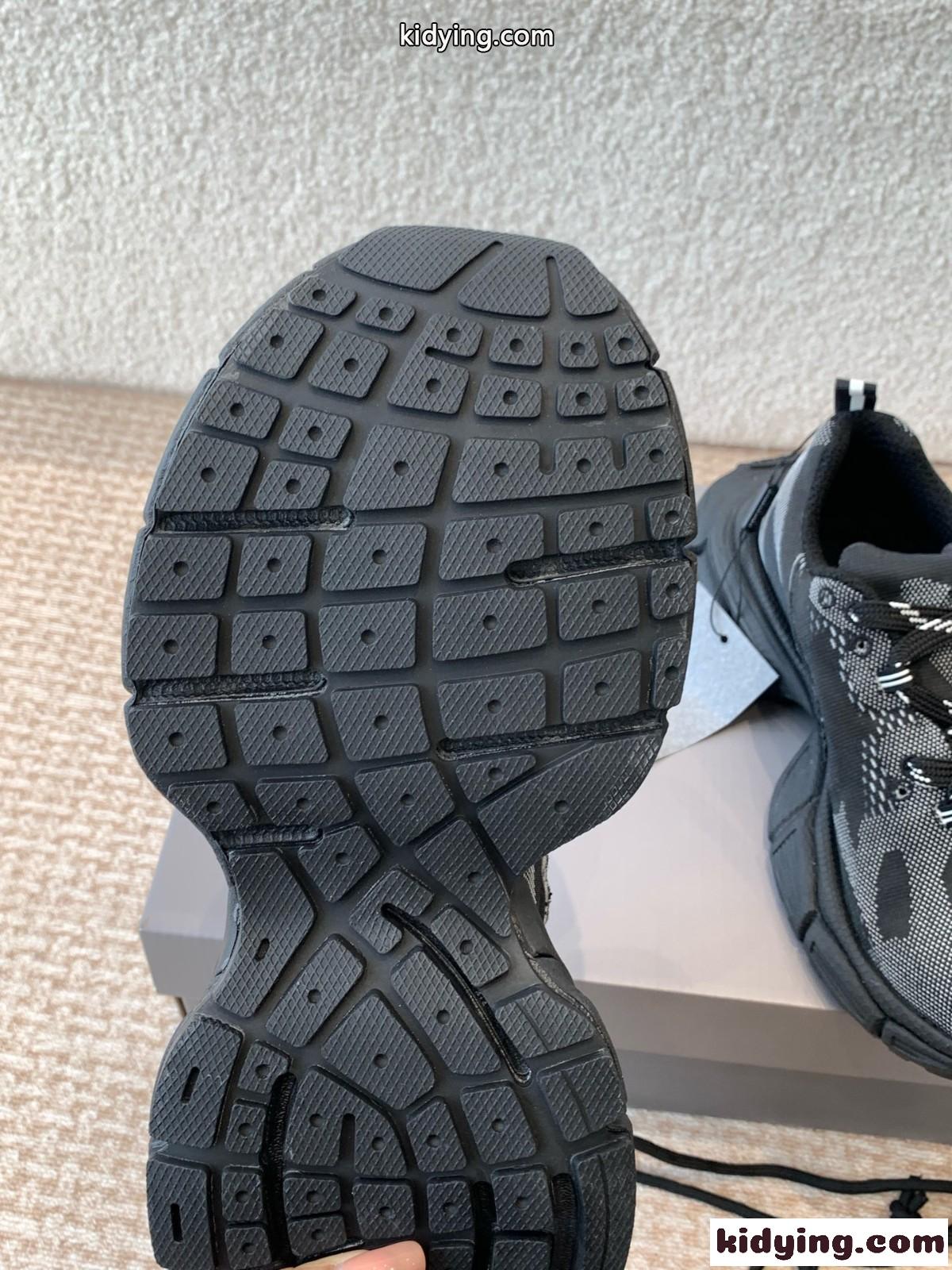 Balenciaga X Under Armour 3XL Knit スニーカー スーパーコピー ブラック-3