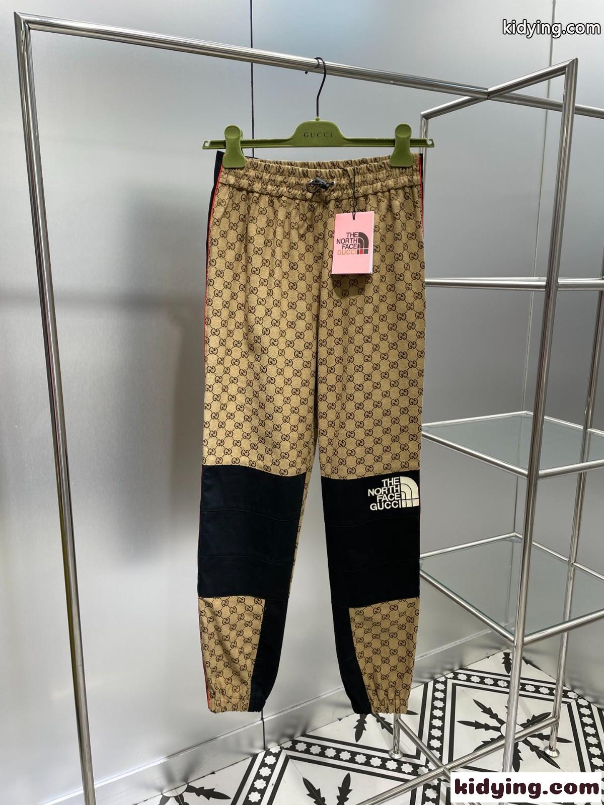 GG ロゴ プリント 注目される おしゃれ 上品 カジュアルパンツ グッチ パンツ コピー 快適 ゆったり 人気-2