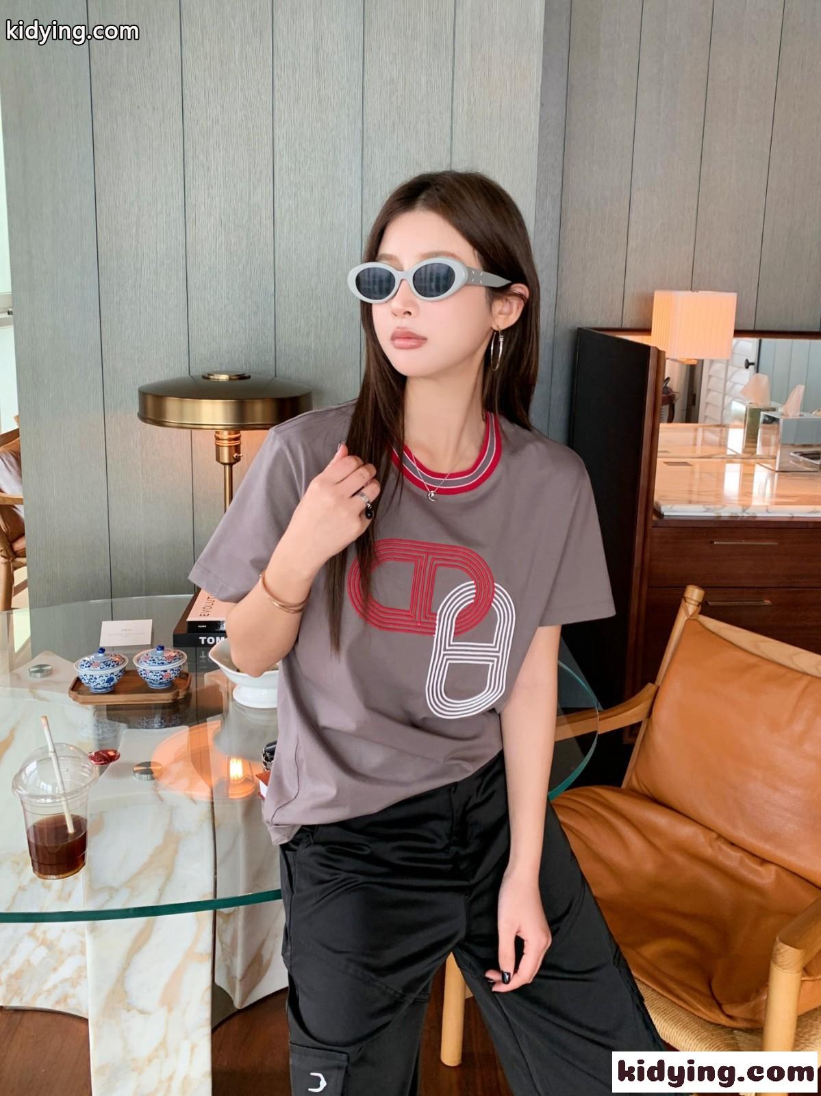 お洒落 クルーネック 合わせやすい エルメス Tシャツ コピー コットン グレー-4