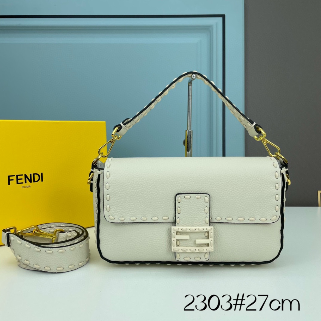 人気 FENDI フェンディ ハンドステッチ ミディアム バゲットバッグ コピー ホワイト-2