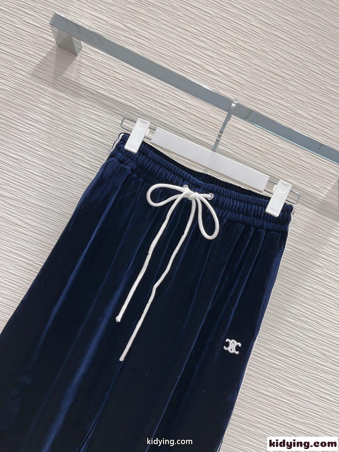 上品 トリオンフ 刺繍 ミッドライズ ベルベット セリーヌ パンツ コピー ブルー-2