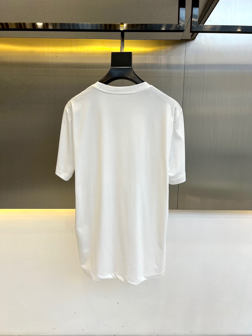 シンプル ロゴ入り クルーネック クリスチャン・ディオール 半袖Tシャツ コピー ホワイト-4