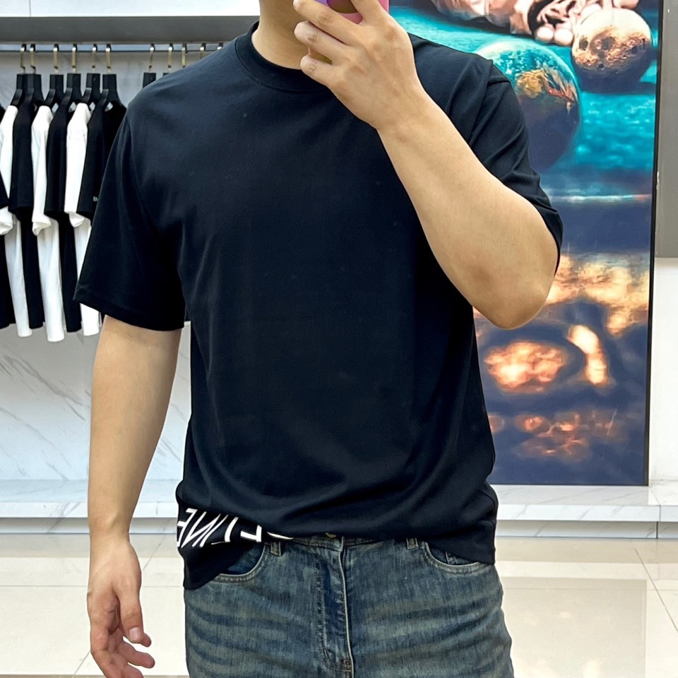 シンプル ロゴプリント 半袖Tシャツ セリーヌ Tシャツ 偽物 クルーネック ブラック-2