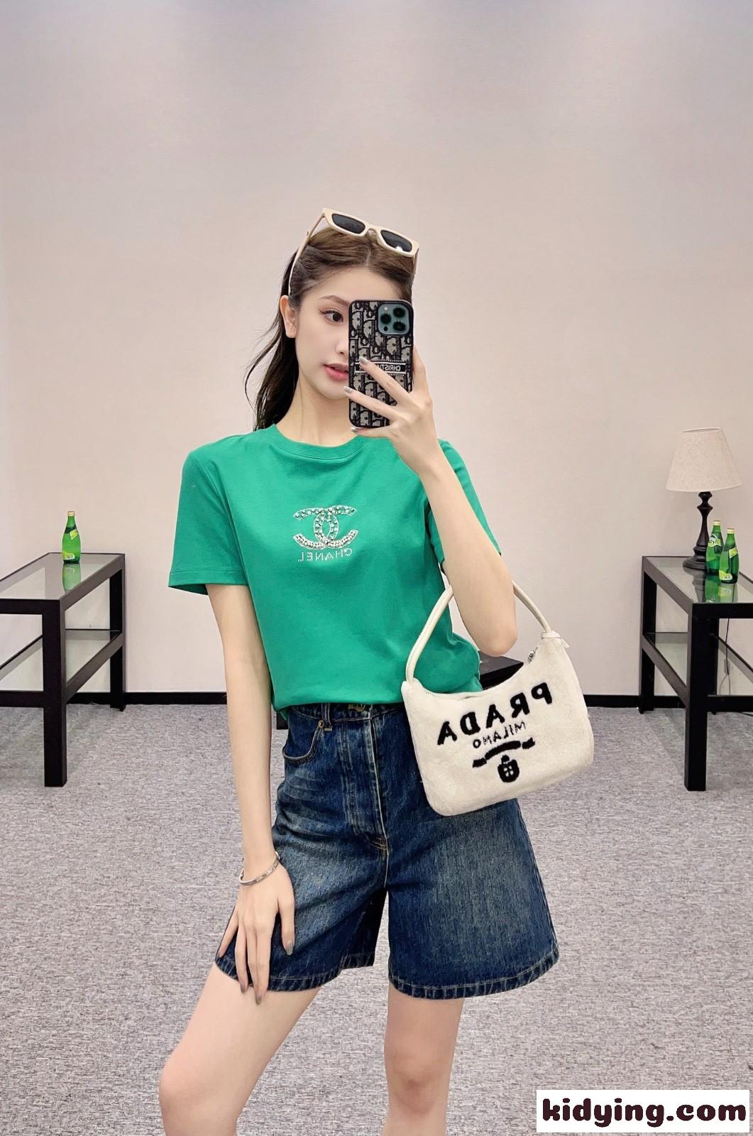シンプル ロゴ入り シャネル Tシャツ コピー コットン 半袖Tシャツ グリーン-4
