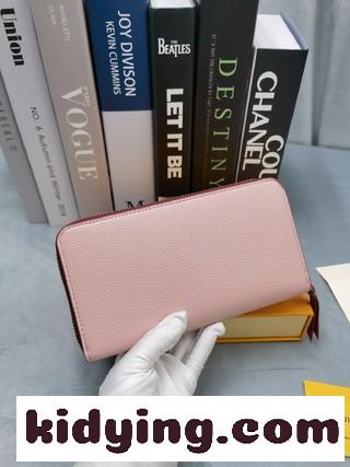 柔らかい牛革を裁断したZippy Lockmeマネークリップは ルイ・ヴィトン 財布 新品 コピー 信頼性の高いサラウンドジッパー設計です-2