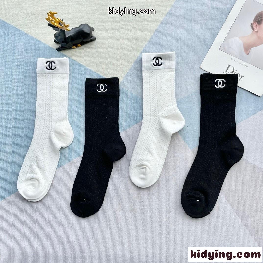 人気 おしゃれ シャネル 靴下 偽物 4足セット 合わせやすい ソックス-3
