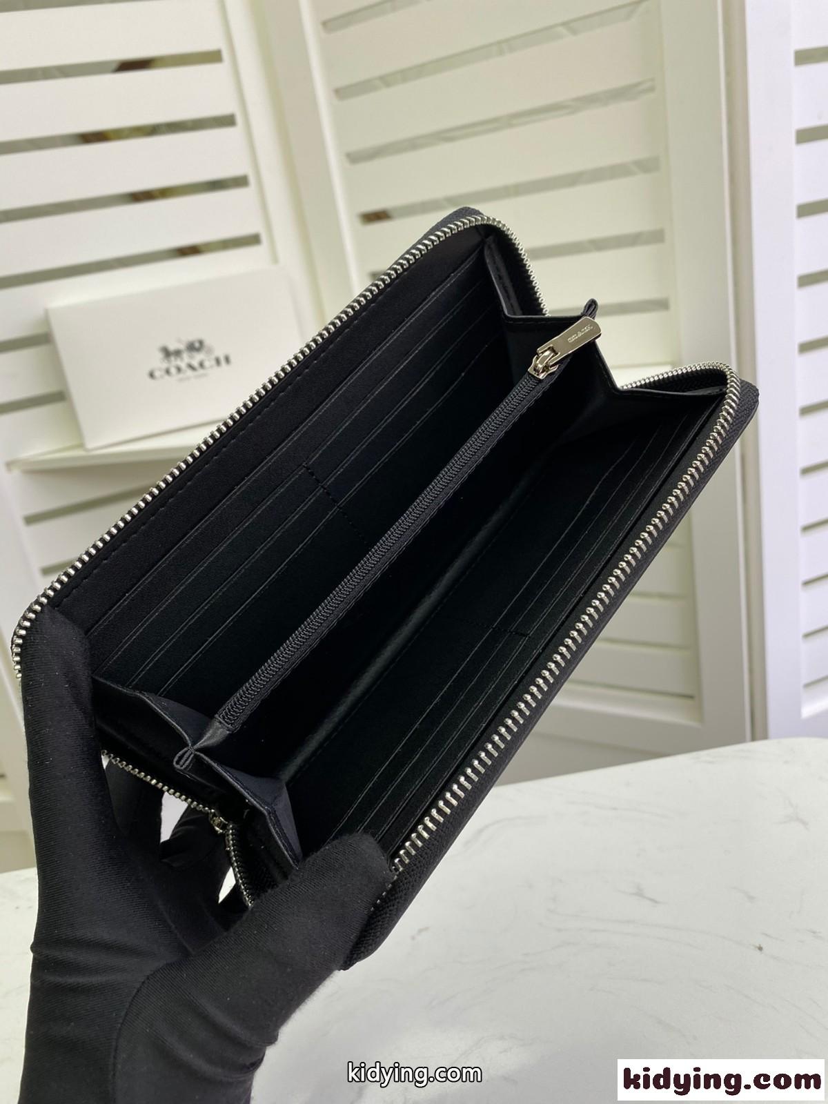定番 おしゃれ 切り替え ラウンドファスナー コーチ 財布 コピー 人気 レディース 長財布 シンプル-4