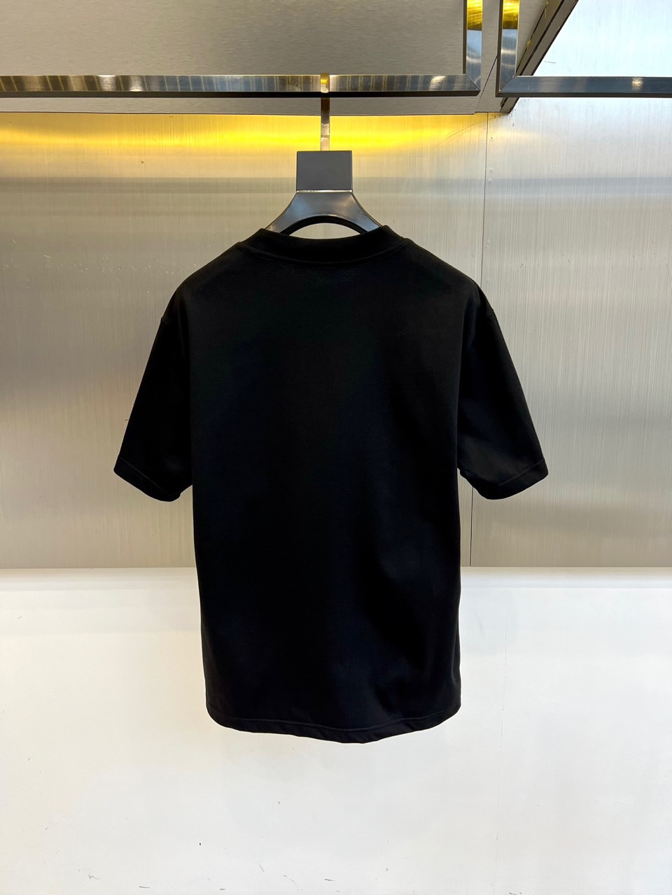 おしゃれ プリント バレンシアガ Tシャツ 偽物 クルーネック コットン ブラック-0